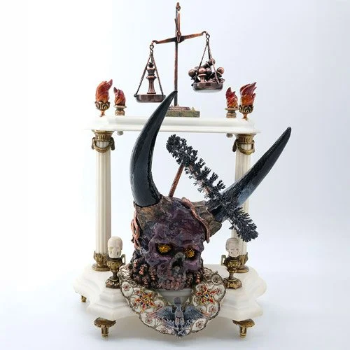 Polarizing Politician