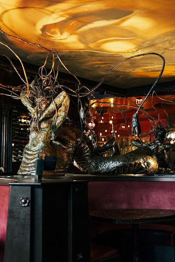 me-deuce-large-scale-copper-sculpture-6-600.jpg