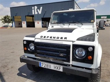 Landrover Defender previously registered in Spain but now on UK plates passes it's import test after undergoing a rigorous inspection which will allow it to be imported back on to Spanish plates. Many re-imports can be complicated and this vehicle wa