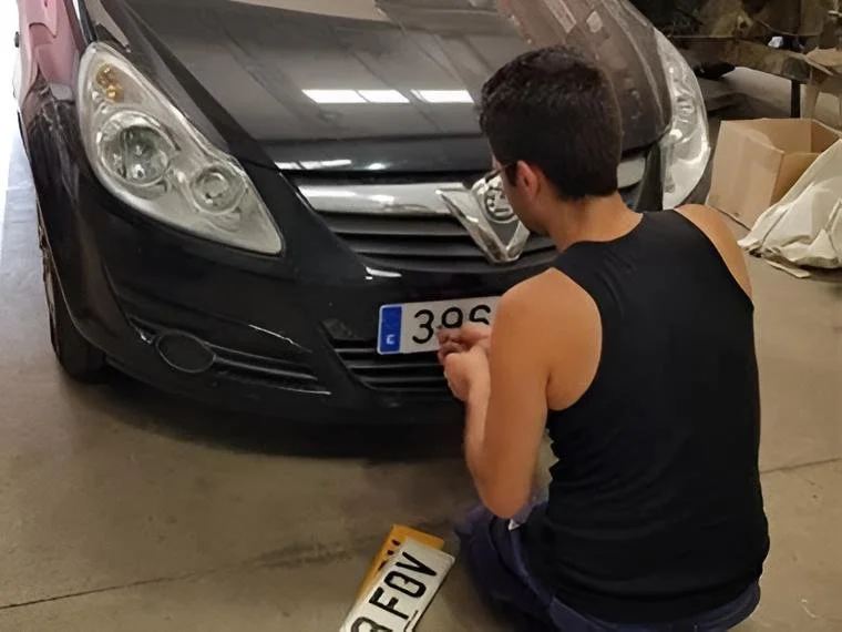 Opel Corsa with new Spanish number plates