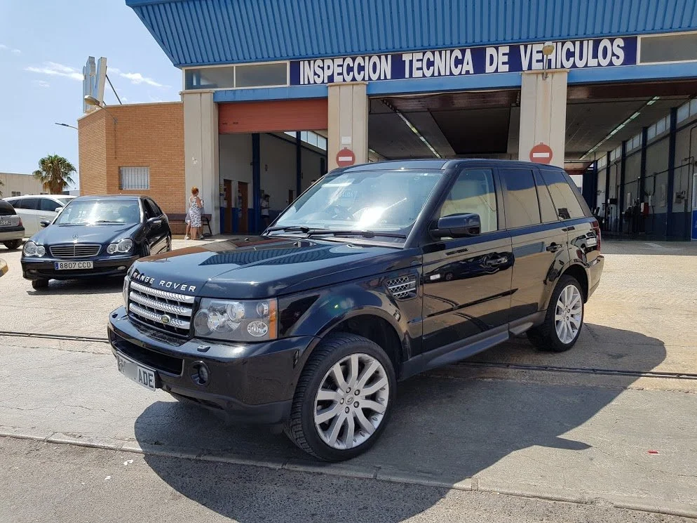 Range Rover Sport from Cadiz region, on UK plates passes Spanish import test at our test centre in Murcia. Our engineers prepared all the technical documentation in advance to ensure that there was no delay with the test and import process - August 2