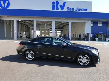 Mercedes E250 AMG Cabrio passes ITV import test at the first attempt in Murcia and will soon be registered on to Spanish plates. Headlights had already been adjusted by the manufacturer and fog light rewired  to the left hand side to comply with Span