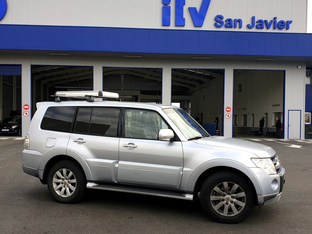 Mitsubishi Montero, already on Spanish plates passes standard iTV test in Murcia. This customer contacted whilst buying the vehicle in the UK to ensure there were no fines or embargoes on the vehicle and asked us to test and re-register the vehicle i