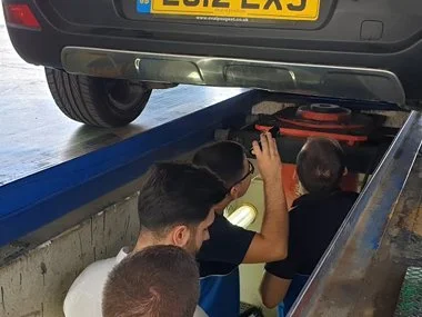 ITV inspectors check out the suspension setup on a Peugeot 3008 during ITV import test. Everything is as it should be but the air suspension system is an opportunity to show newer staff. This vehicle passed it's import test without any issues and wil