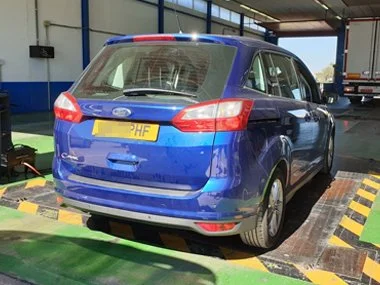 Ford Grand C-Max currently on UK registration plates undergoes import test in Murcia. We carried out a free pre import inspection prior to the test and changed headlights and one rear lens to ensure the customer would leave with a pass certificate in