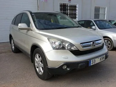 Honda CR-V parked outside our workshop and now sporting it's new Spanish number plates. We aligned headlights, rewired rear fog lights and carried out the import test on the same day. This vehicle was registered on to Spanish plates just 4 working da