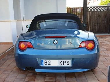 BMW Z4, formerly registered in Switzerland has brand new Spanish registration plates fitted at our customers' holiday home. We'd previously arranged temporary import plates for this vehicle as part of the service - October 2018