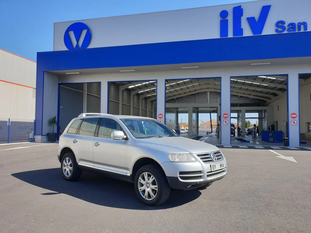 VW Touareg passes ITV import test at first attempt. We realigned headlights and recabled rear fog light to the left hand side as well as carrying out a free pre import check prior to the test. This car arrived at our workshop from the UK on a transpo