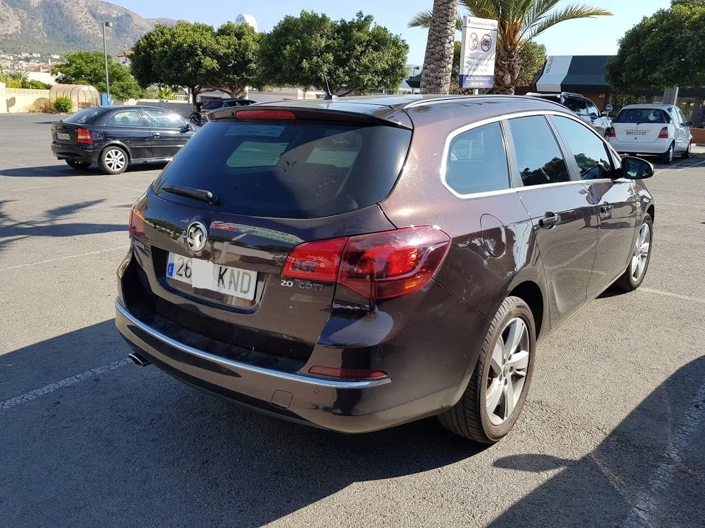 Brand new "KND" registration plates fitted to customer's imported 2014 Vauxhall Astra Estate in Benidorm area - July 2018.