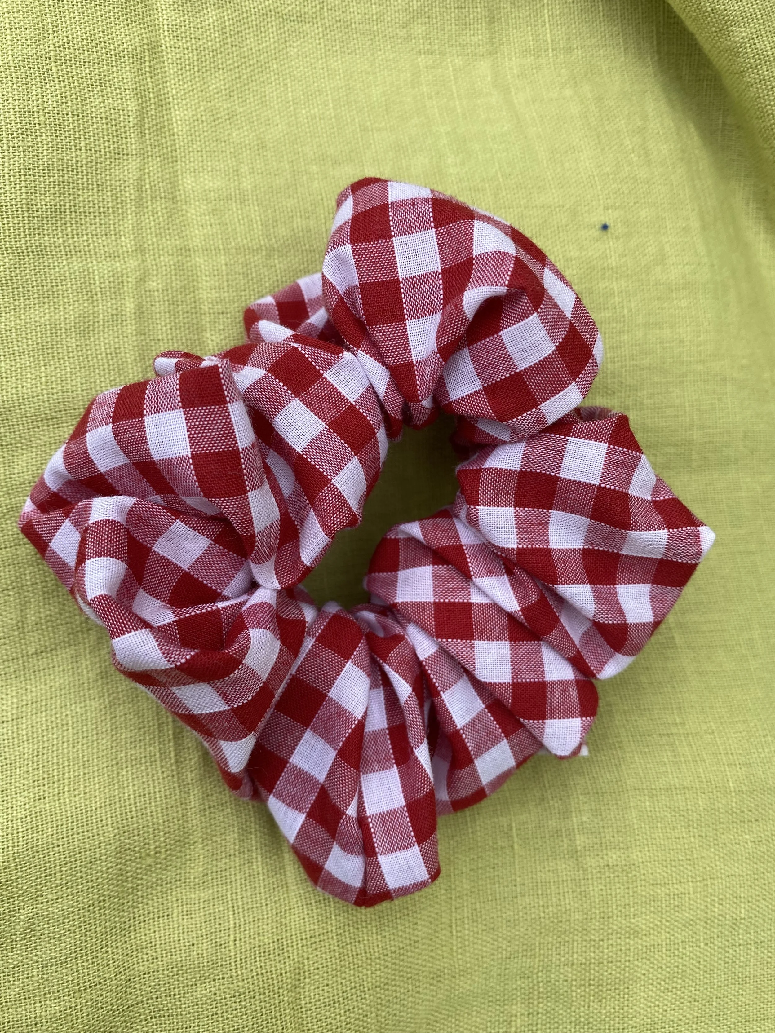 red gingham scrunchie.jpeg