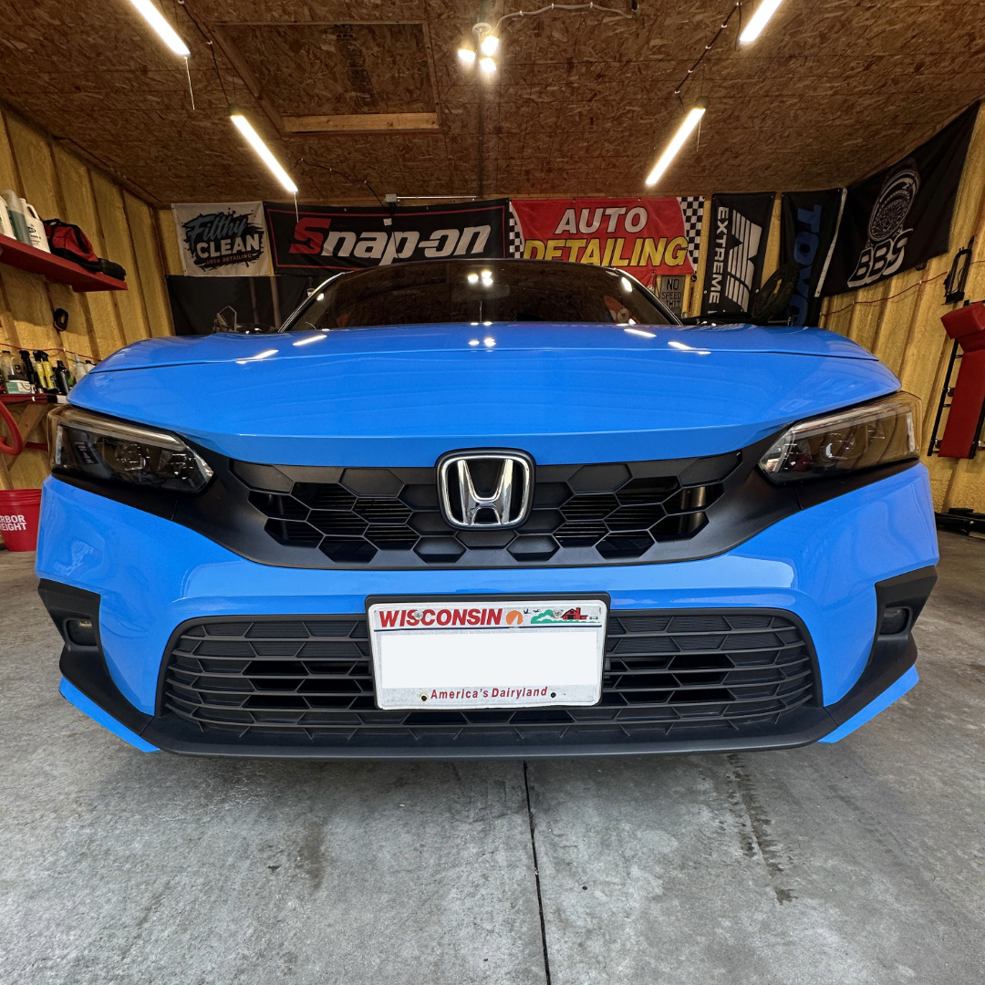 Blue civic after premium detail by filthy clean auto detailing in Waukesha Wisconsin. 