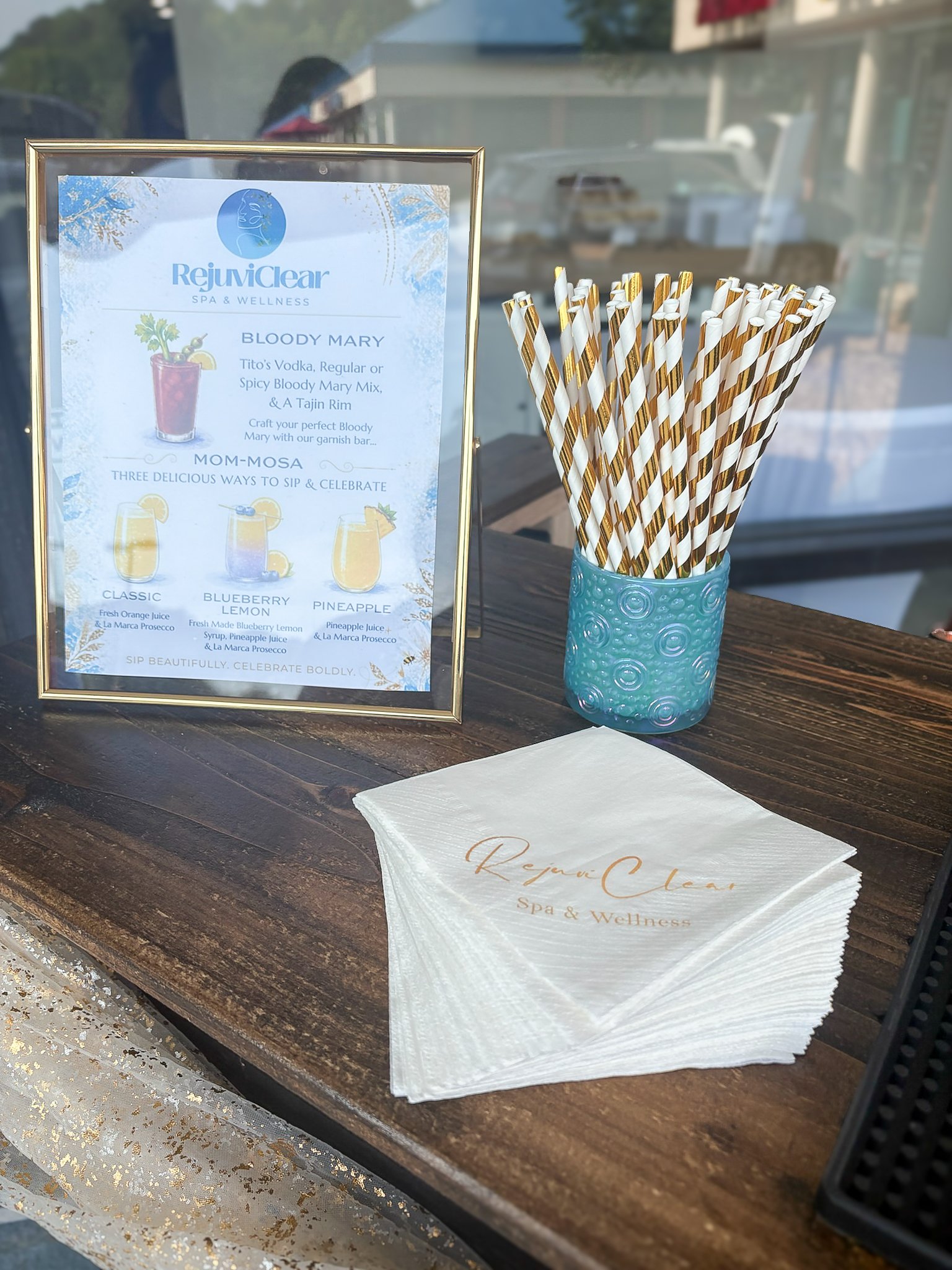 Close Up Of Menu And Napkins.jpg