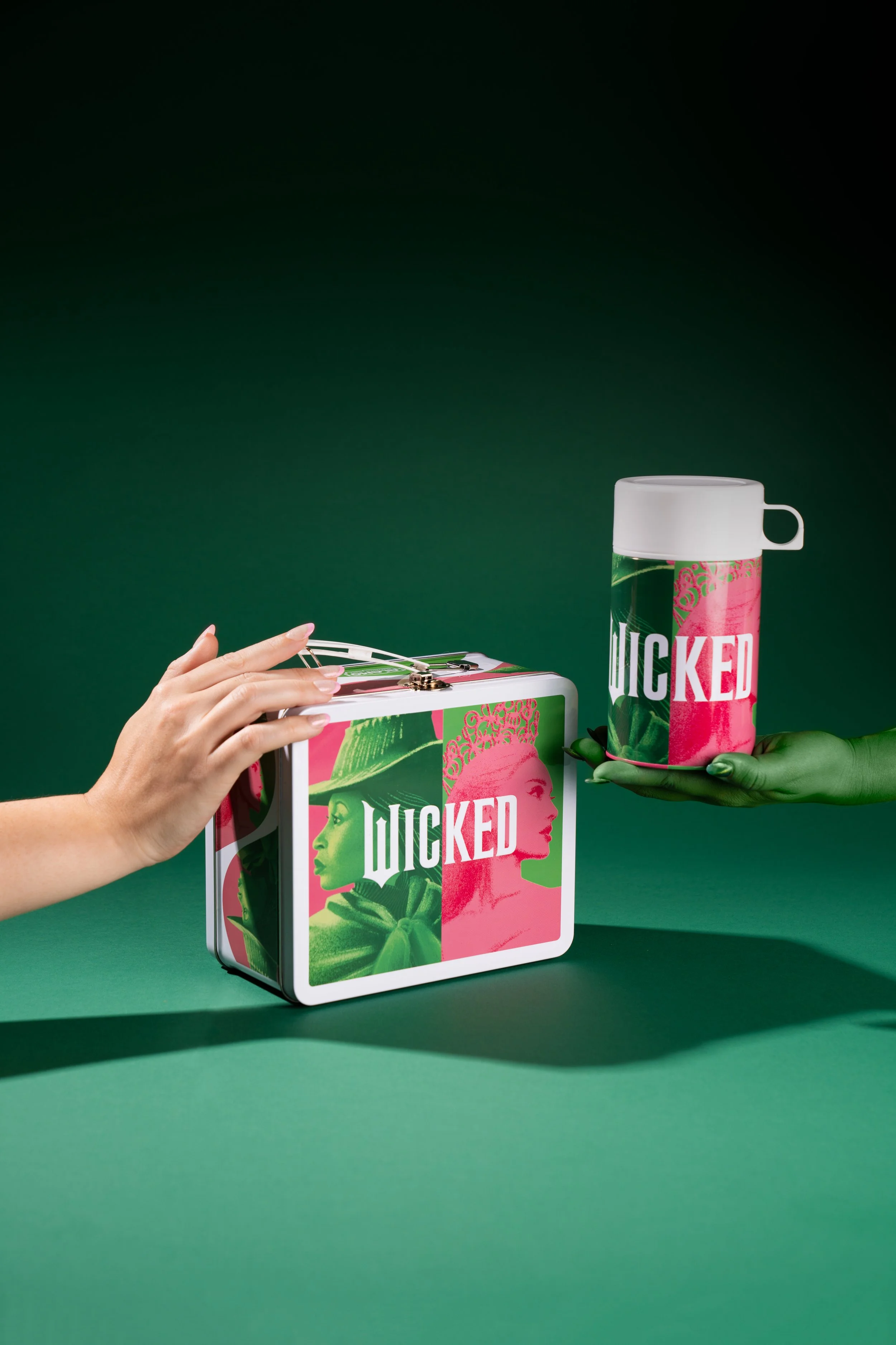Wicked_Lunchbox_Hands.jpg