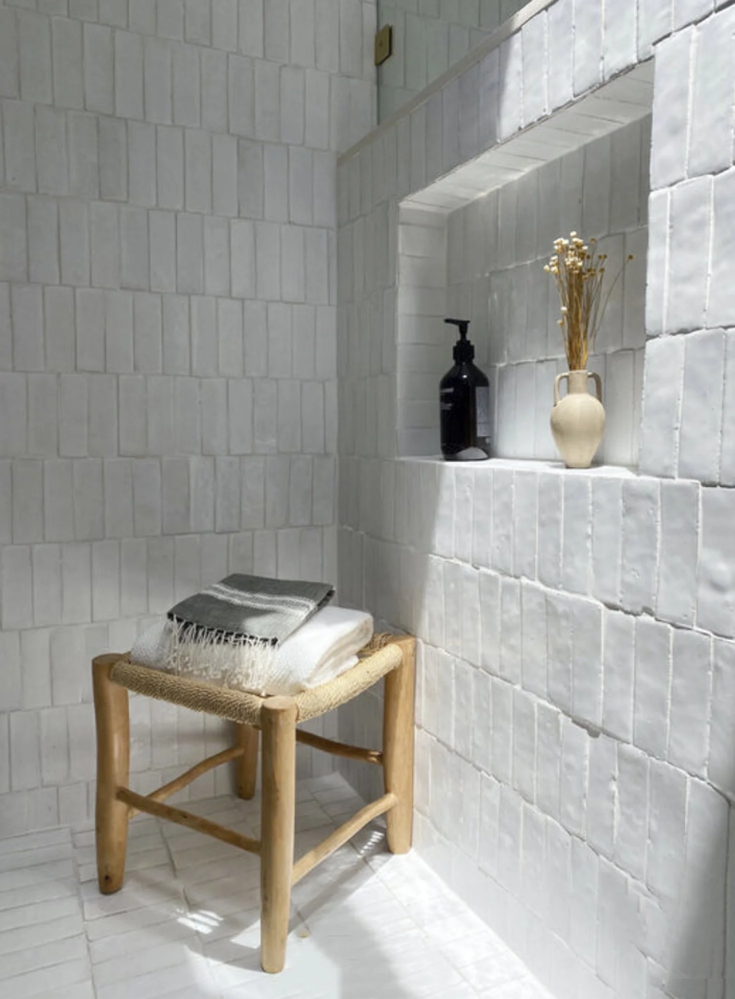 Fareholm shower image.jpg