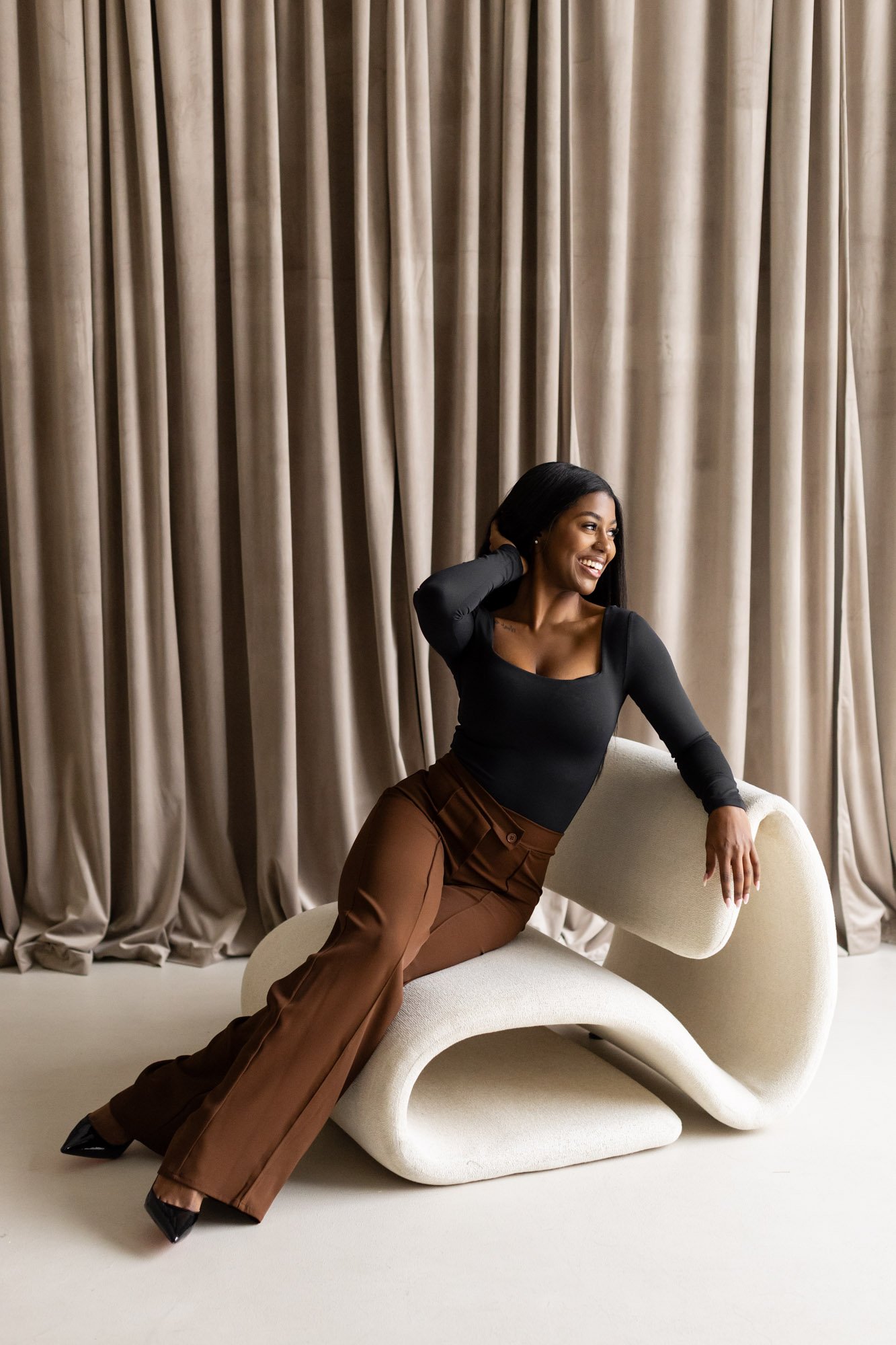 Branding photoshoot in Toronto featuring lifestyle-driven, editorial visuals for entrepreneurs and creative brands.