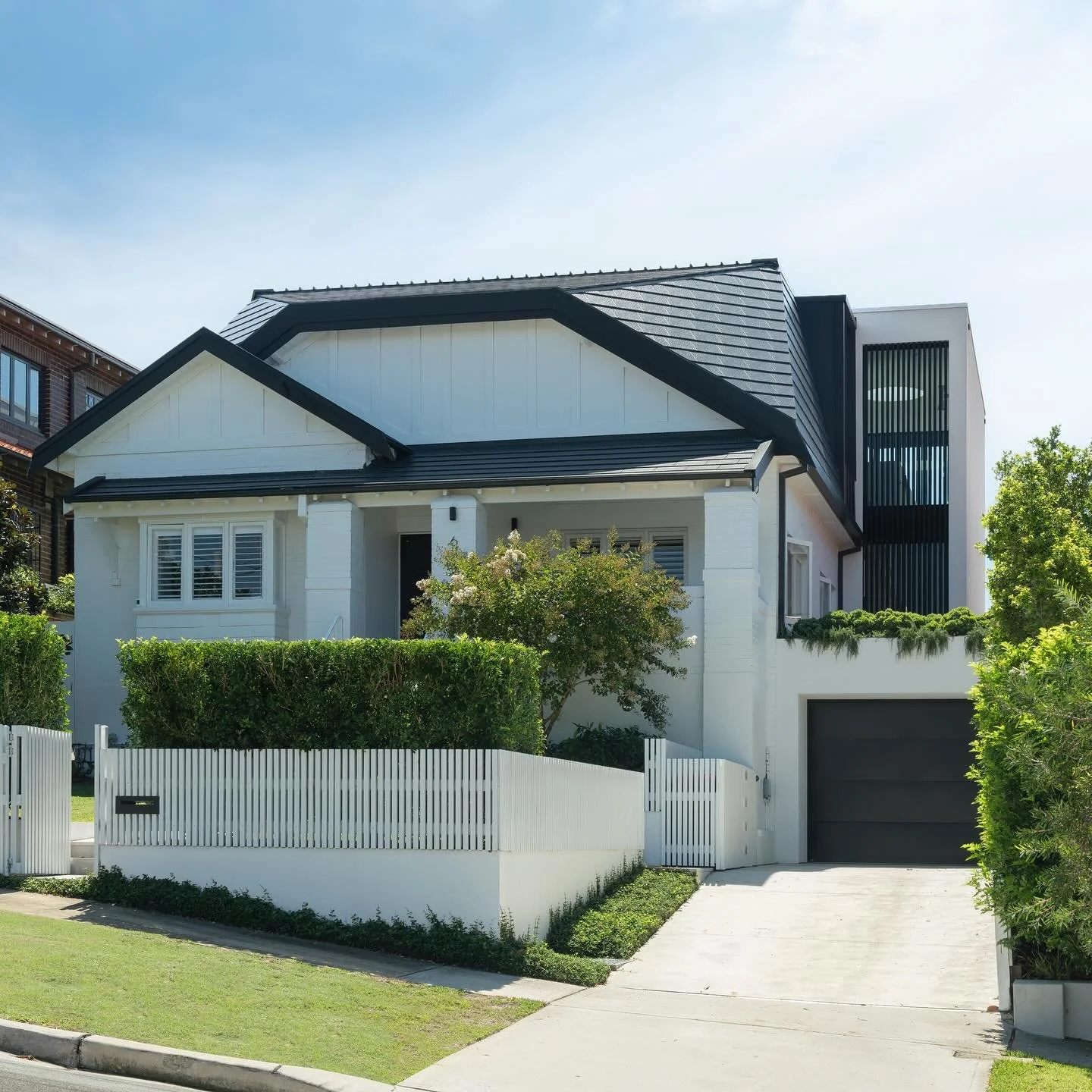 Kingsford Build - 
Builder - @wynnbuild 
Architecture - @madeleineblanchfieldarchitects 
Interiors - @periwinkle_interiors 
Photography - @tfadtomferguson