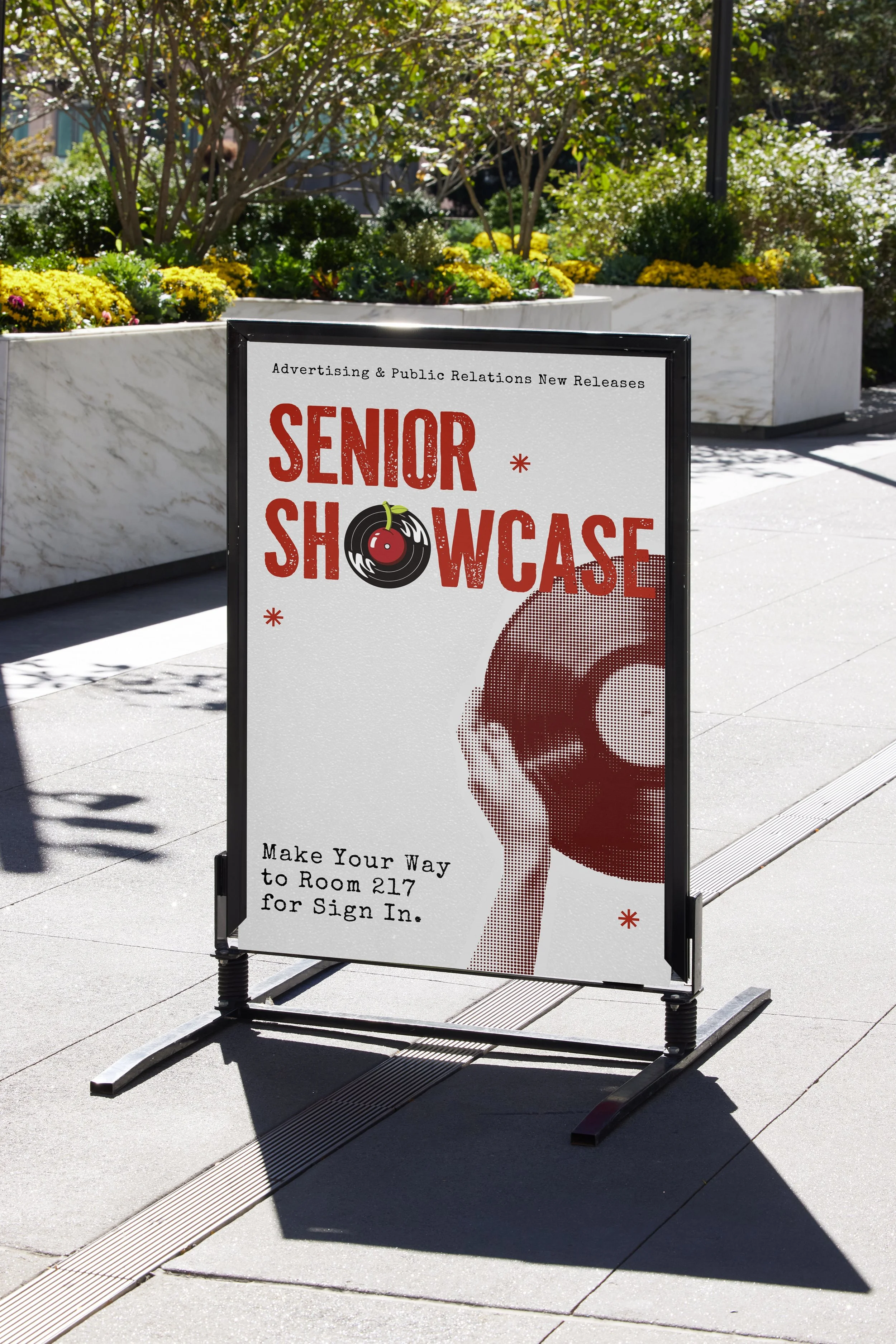 SHOWCASE port aframe.jpg
