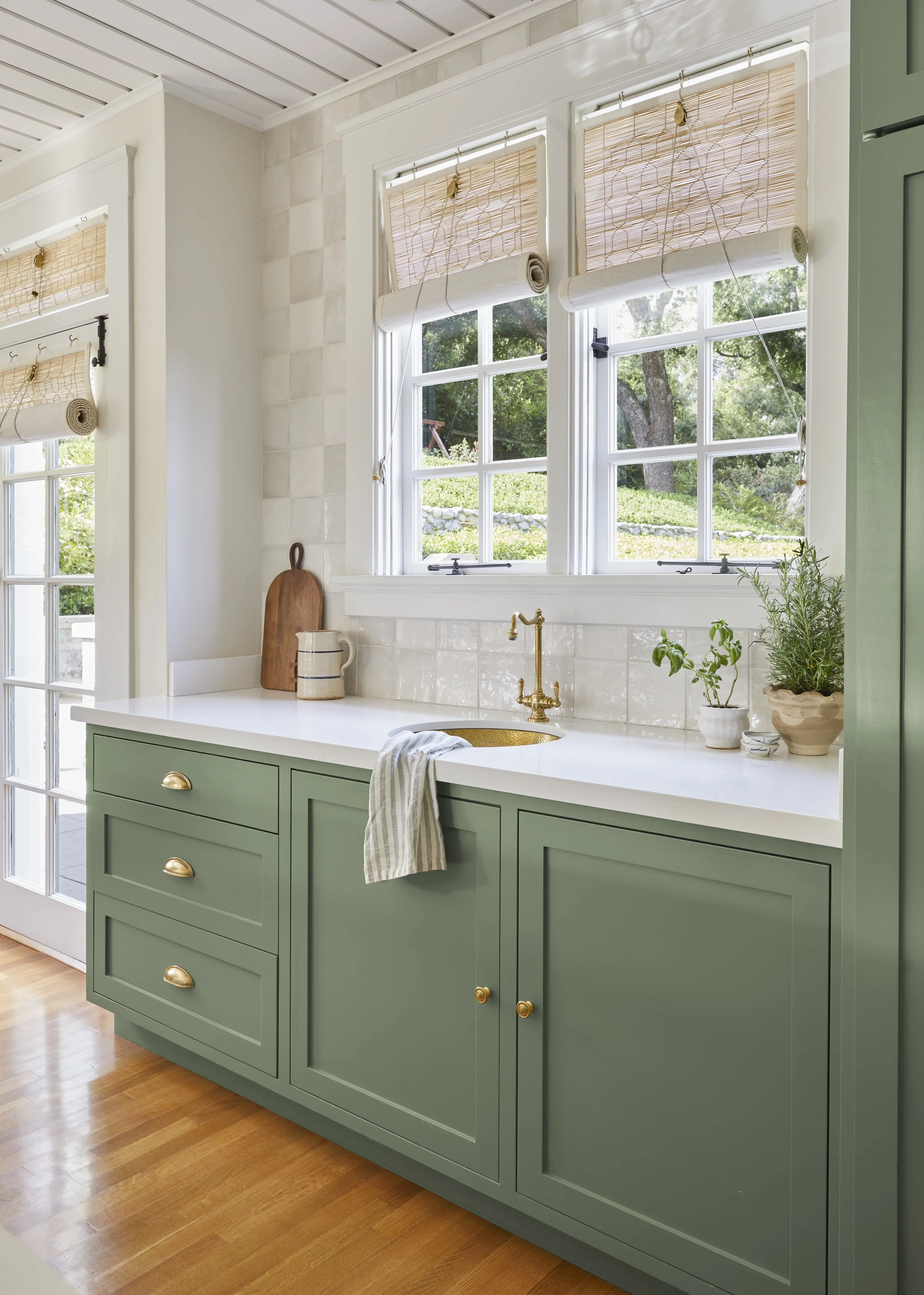 Styling by Helen Highfield, Photo by Sara Liggoria-Tramp, Interior Design by Hayley English Interiors