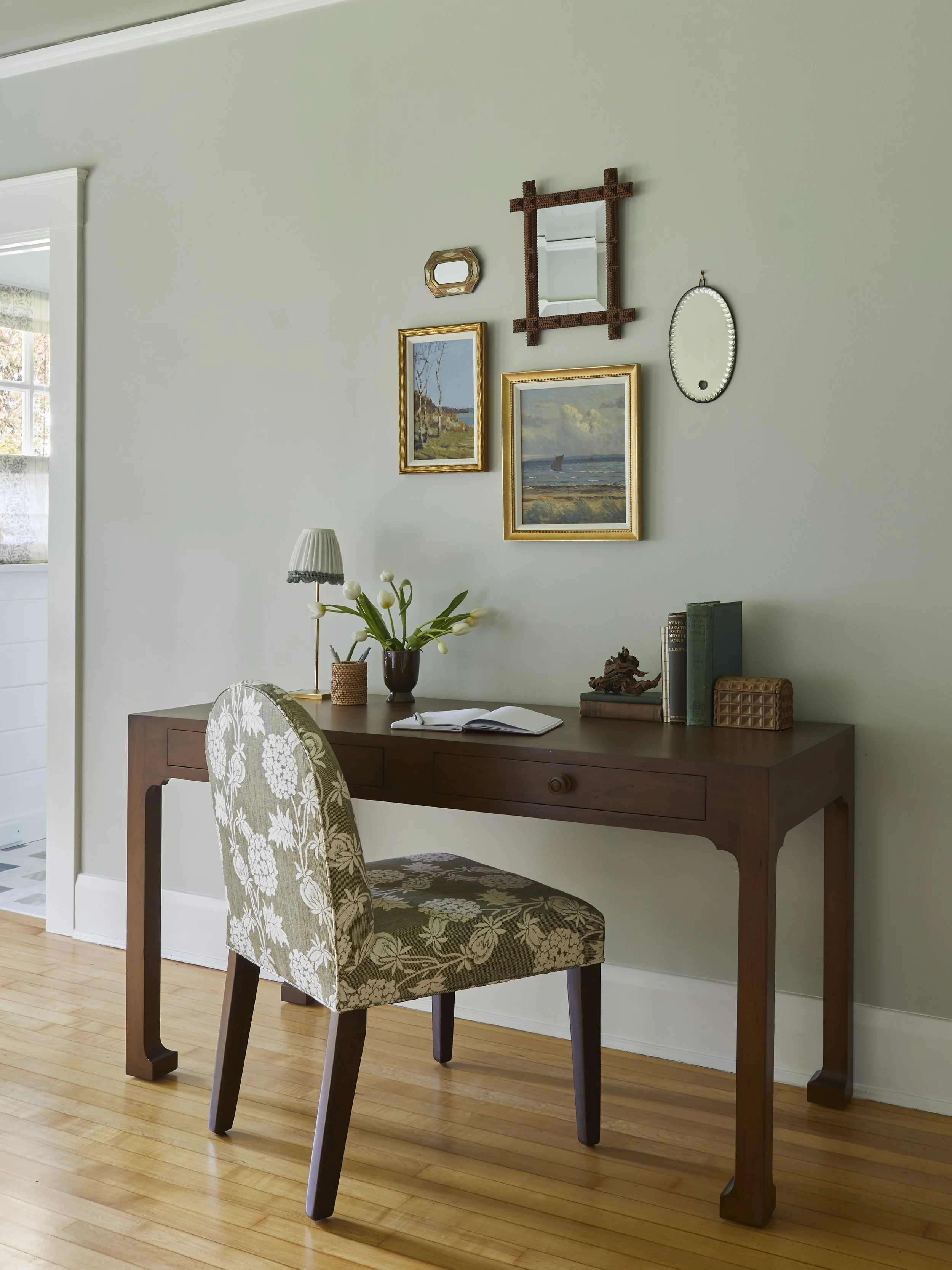 Styling by Helen Highfield, Photo by Sara Ligorria-Tramp, Interior Design by Hayley English Interiors