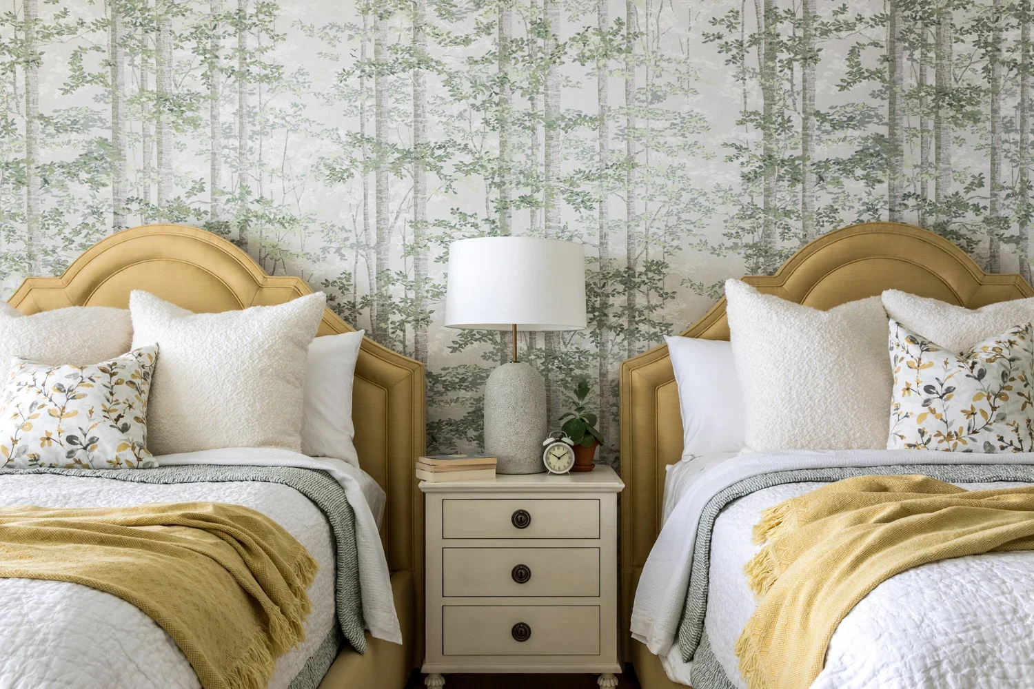 Morrison+Design+House+Modern+Farmhouse+Maine21.webp