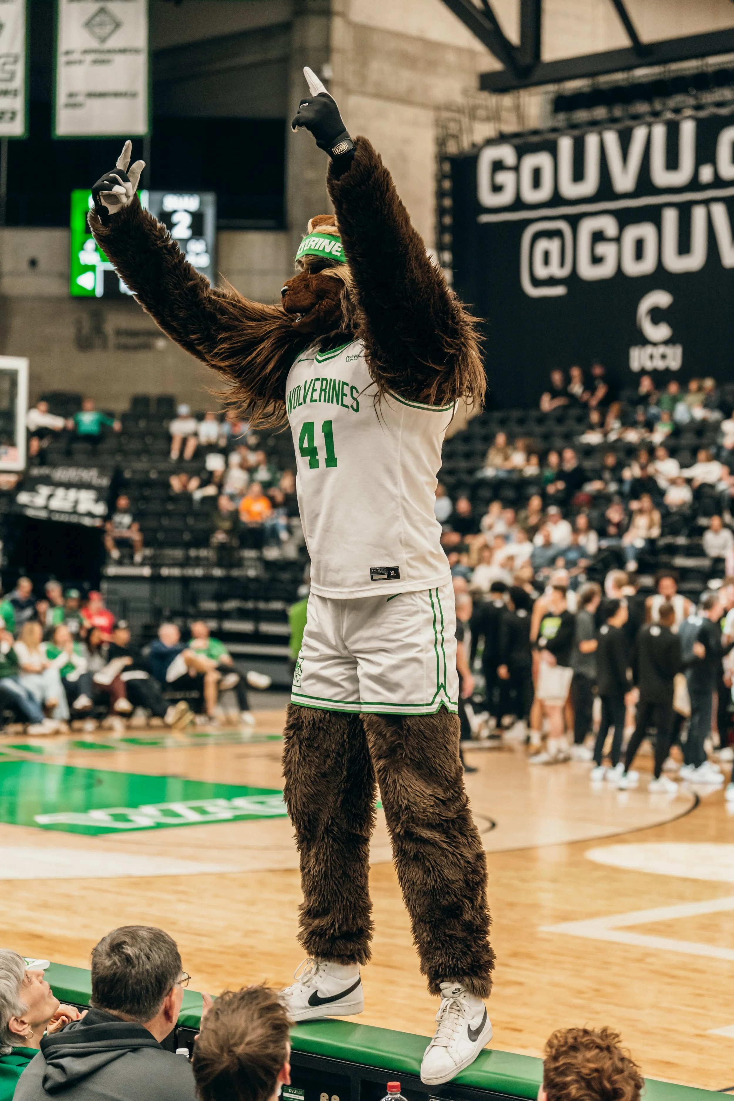 Willy the Wolverine hypes the crowd up before a backflip. 