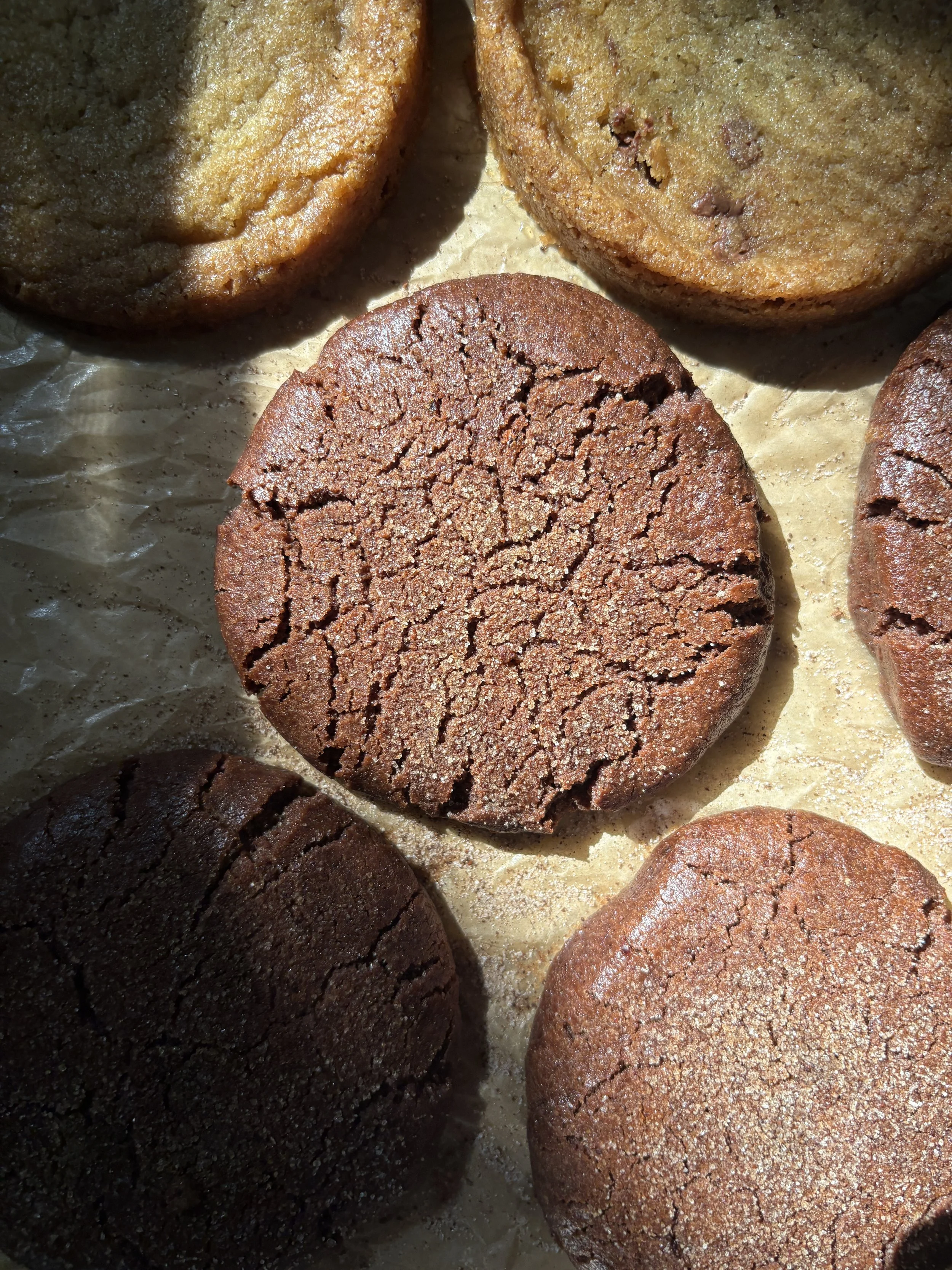 La Ramona 

Chocolatey and Spicy Cookie!

My Guanajuato mole-inspired cookie, dedicated to my grandmother, who taught me everything I know about cooking. 
