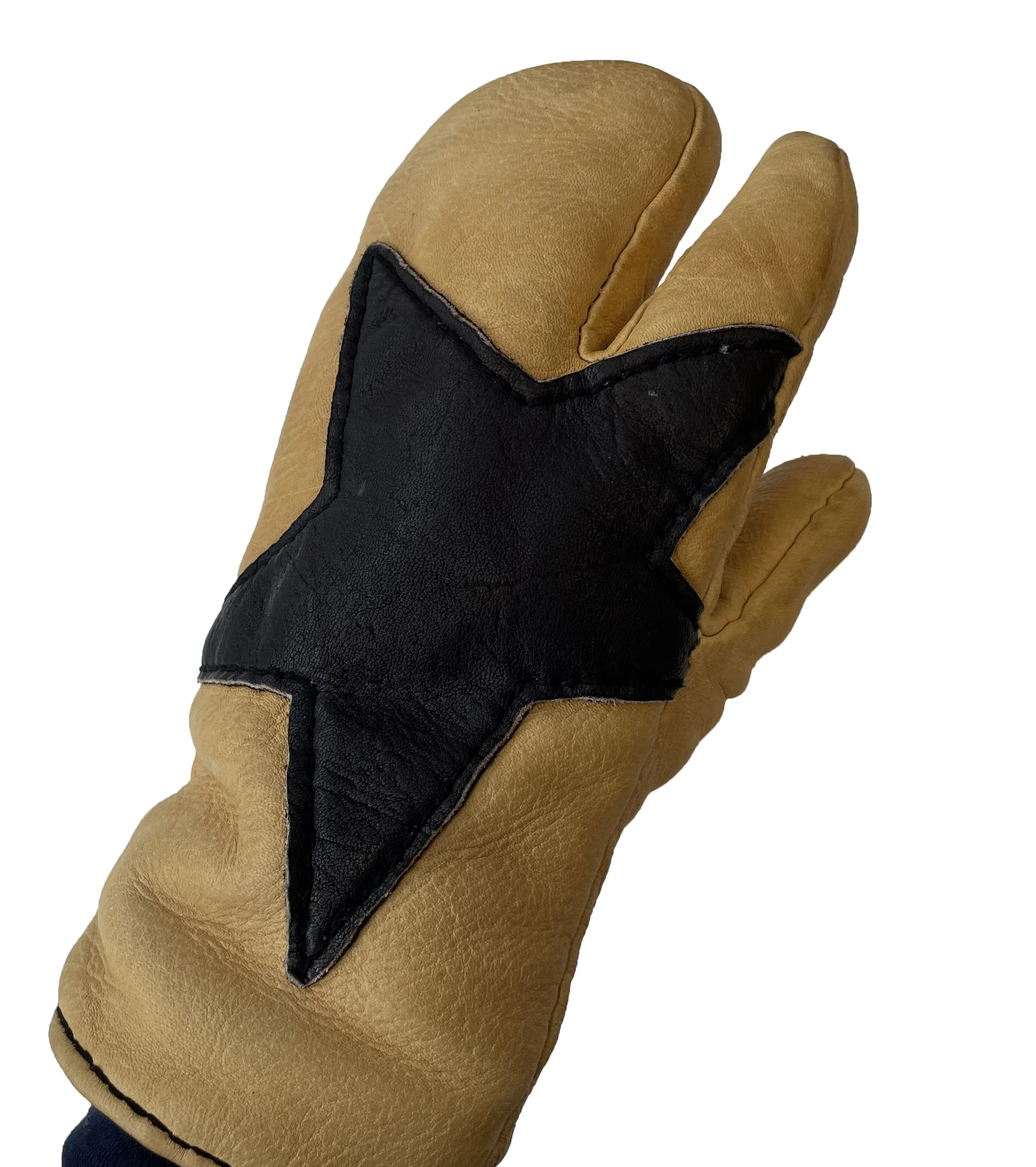 Star mittens.jpg