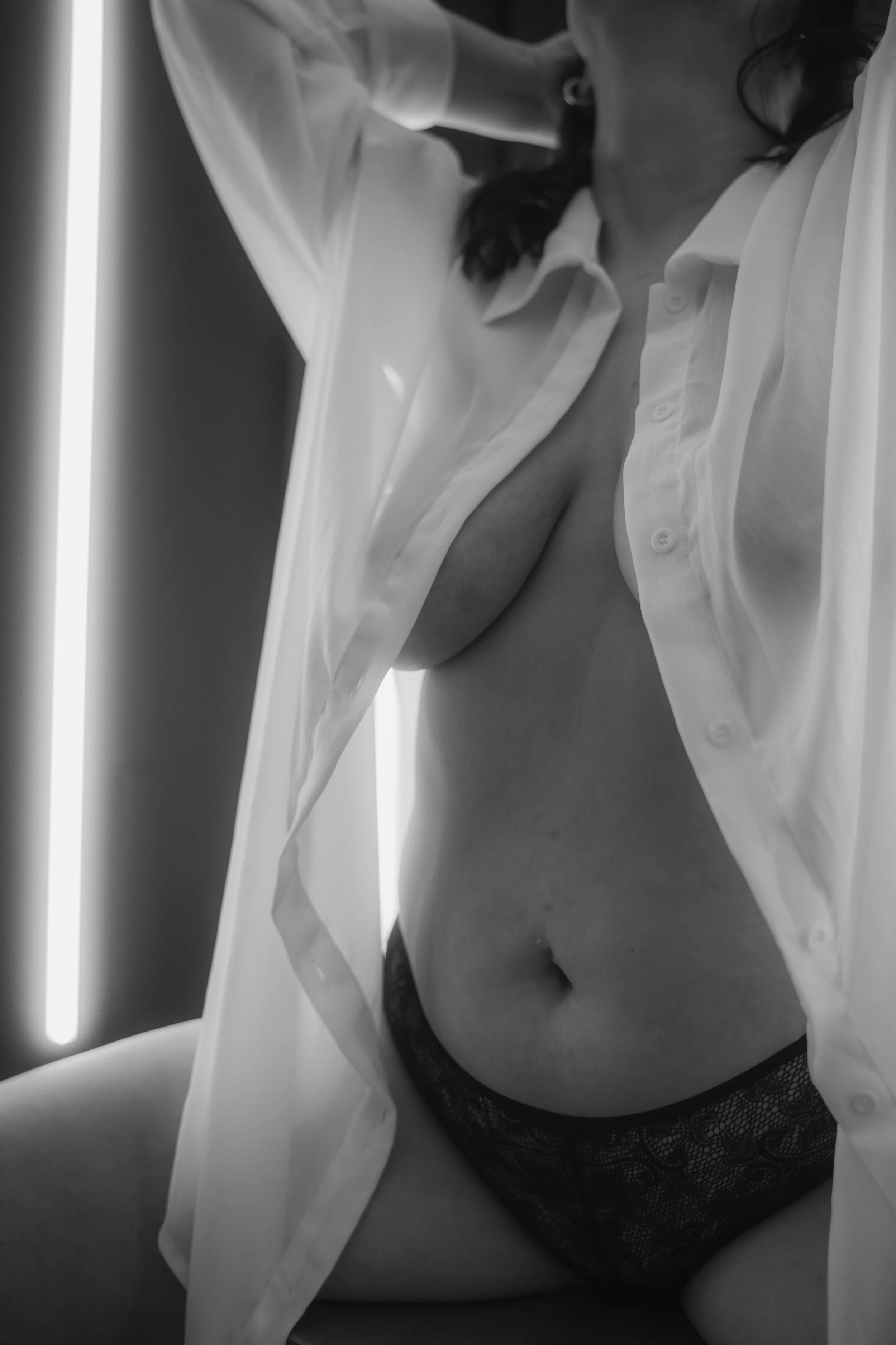 Cleveland Mom Boudoir Photography-13.jpg