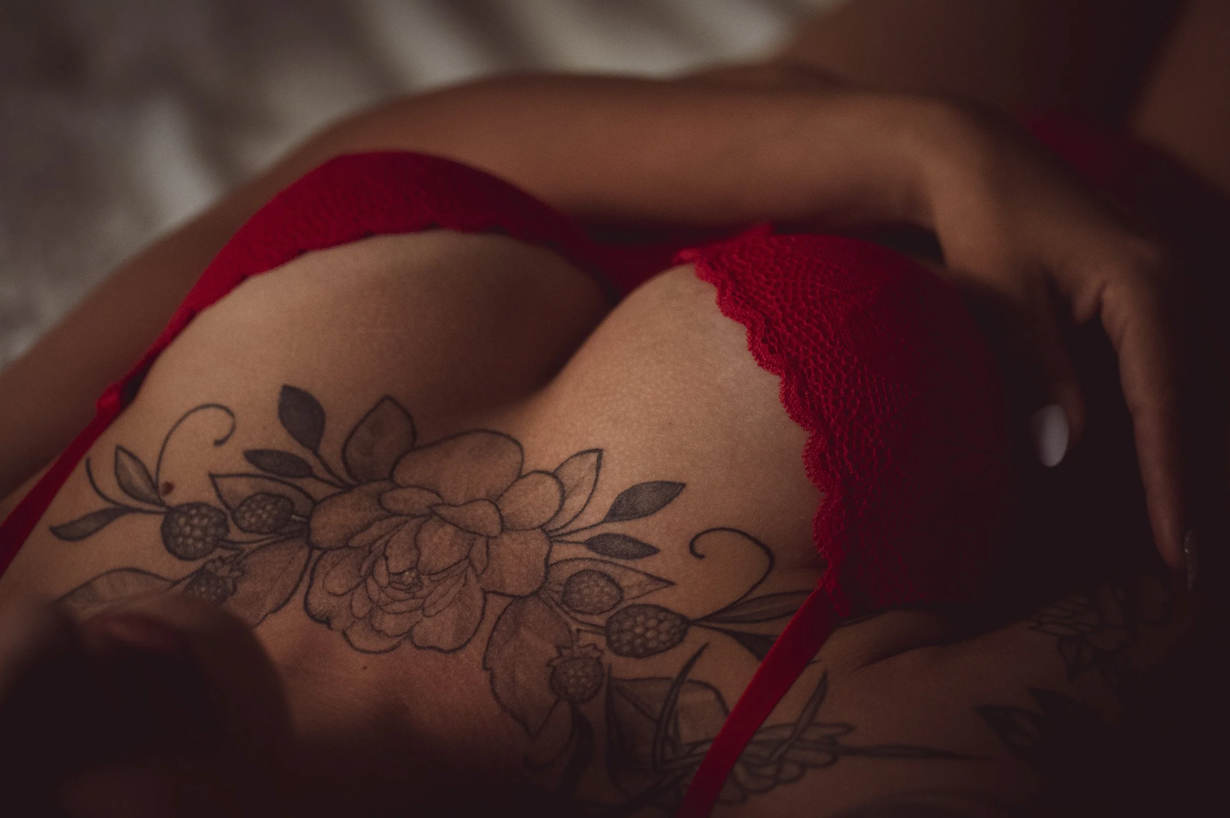 Cleveland plus size Boudoir Photography-16.jpg