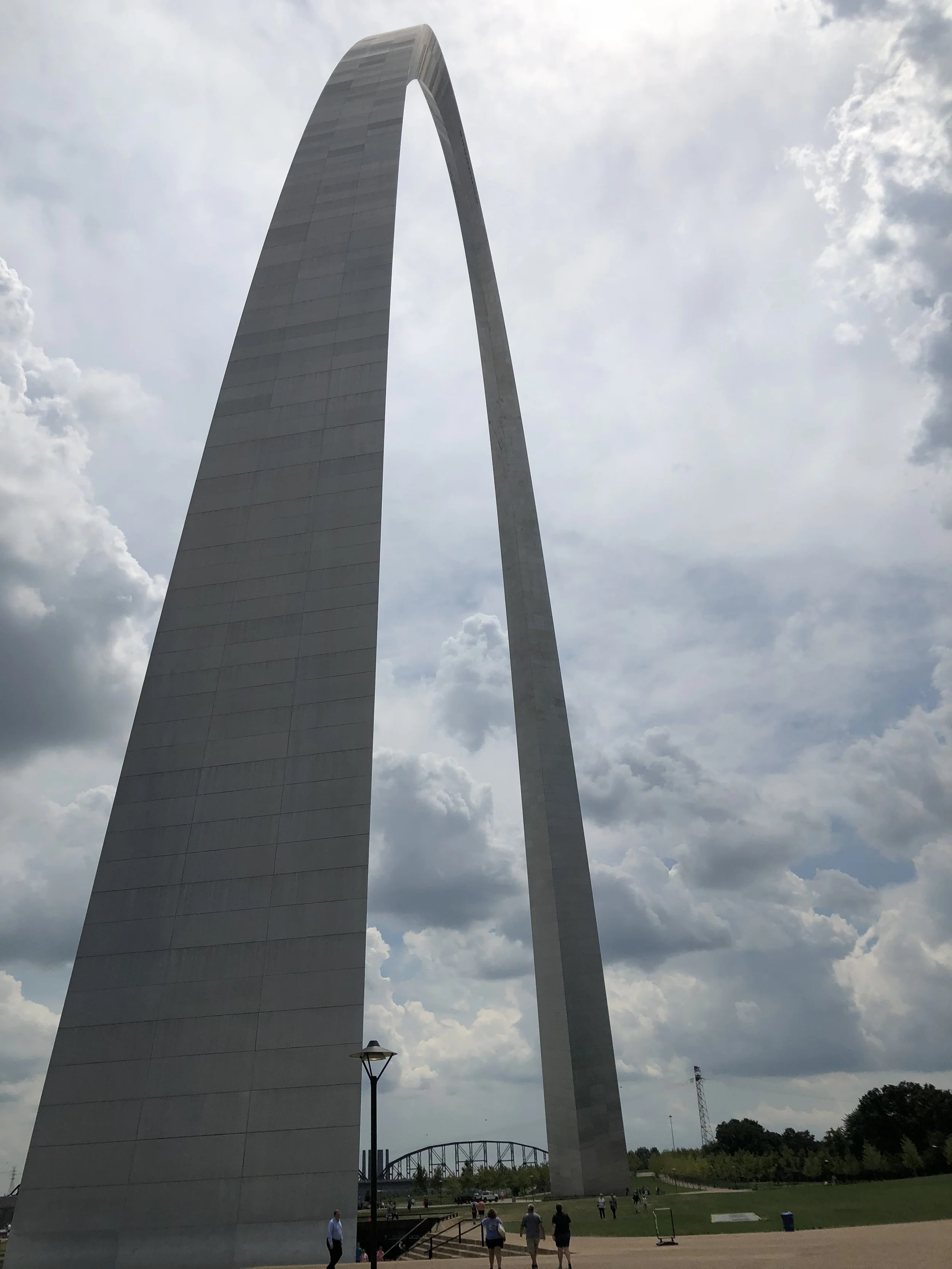 Gateway Arch 1.jpg
