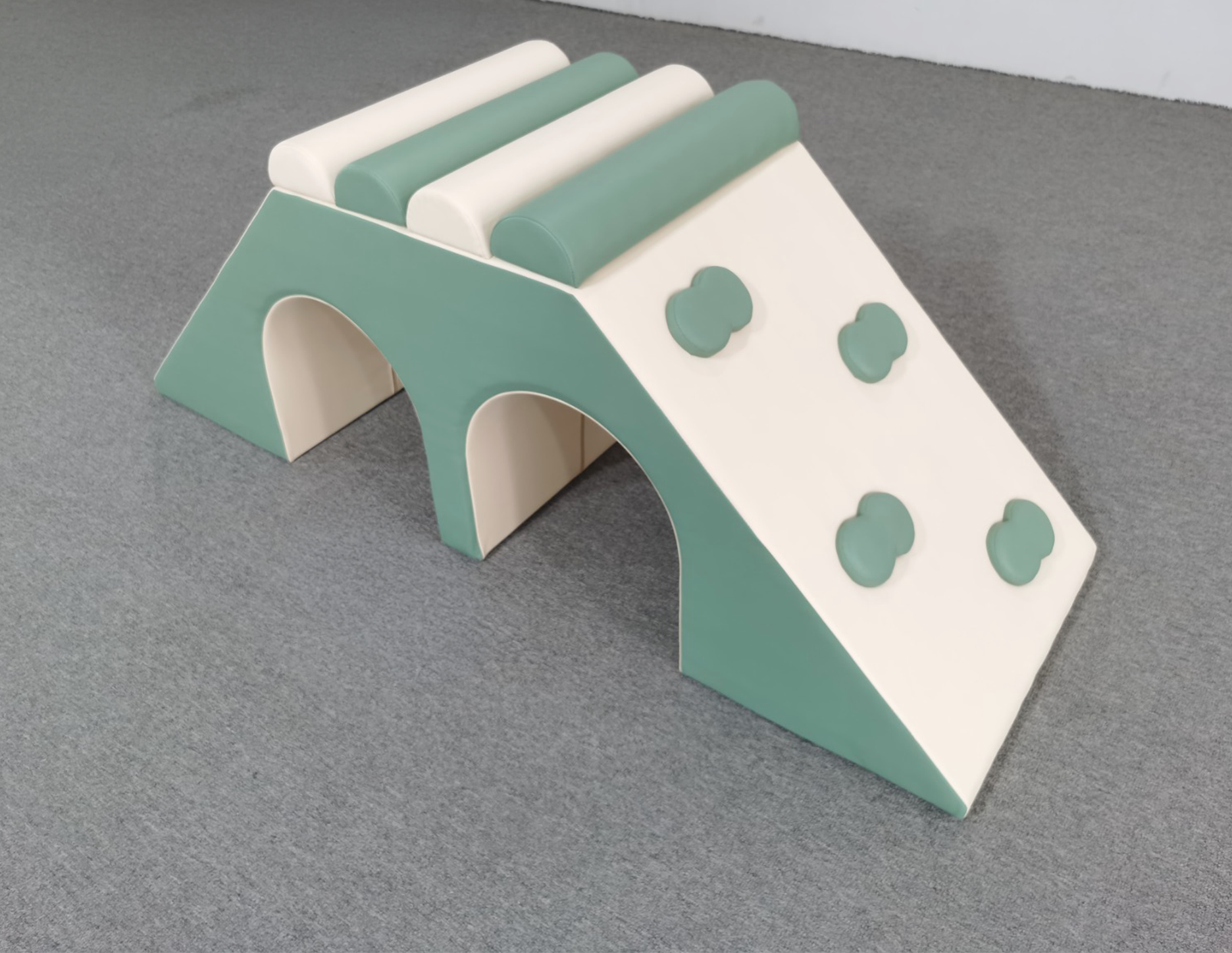 Climbing slide