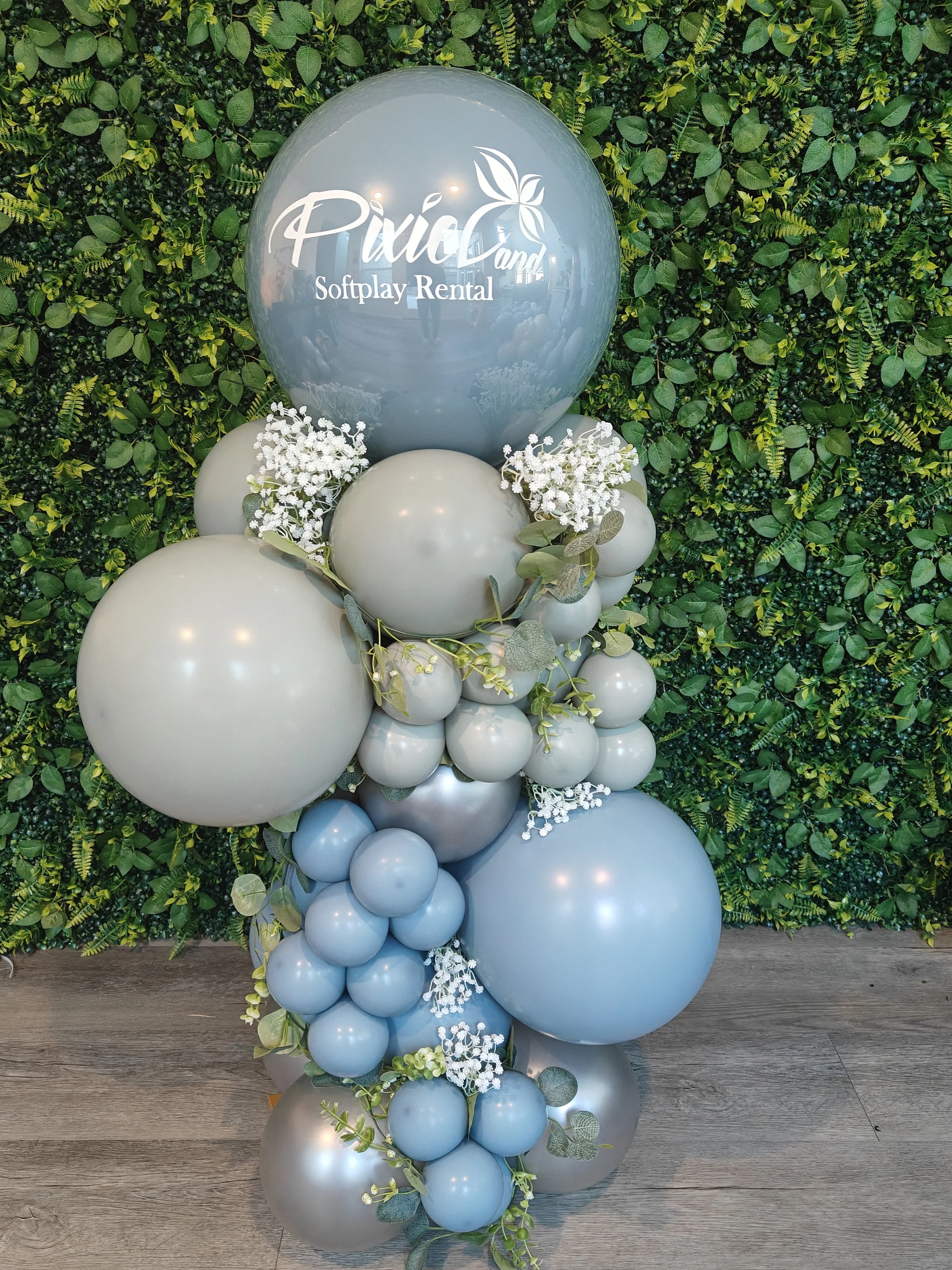 Balloon Column