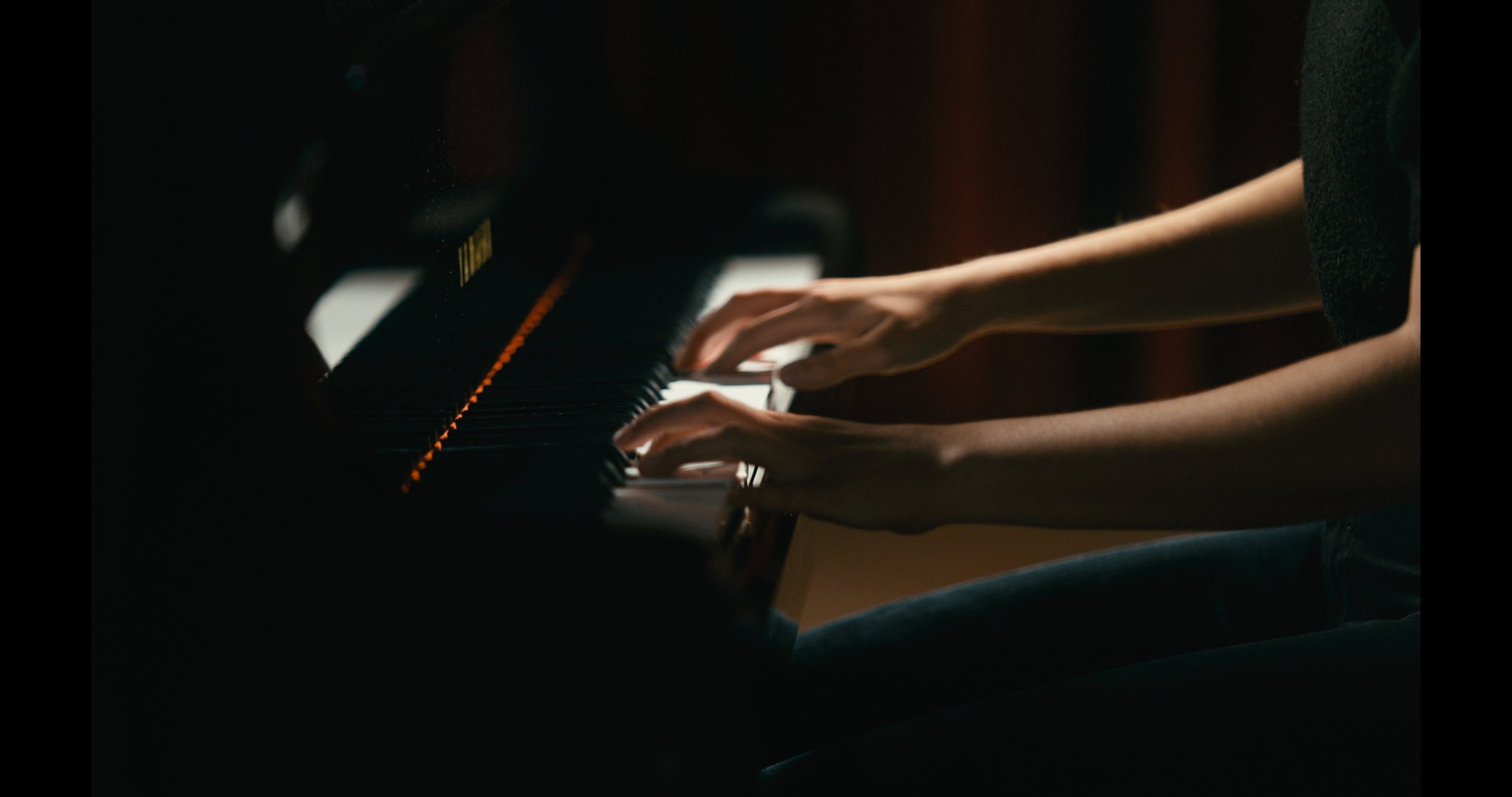 PIANO_FINAL_01_05_26_00.jpg