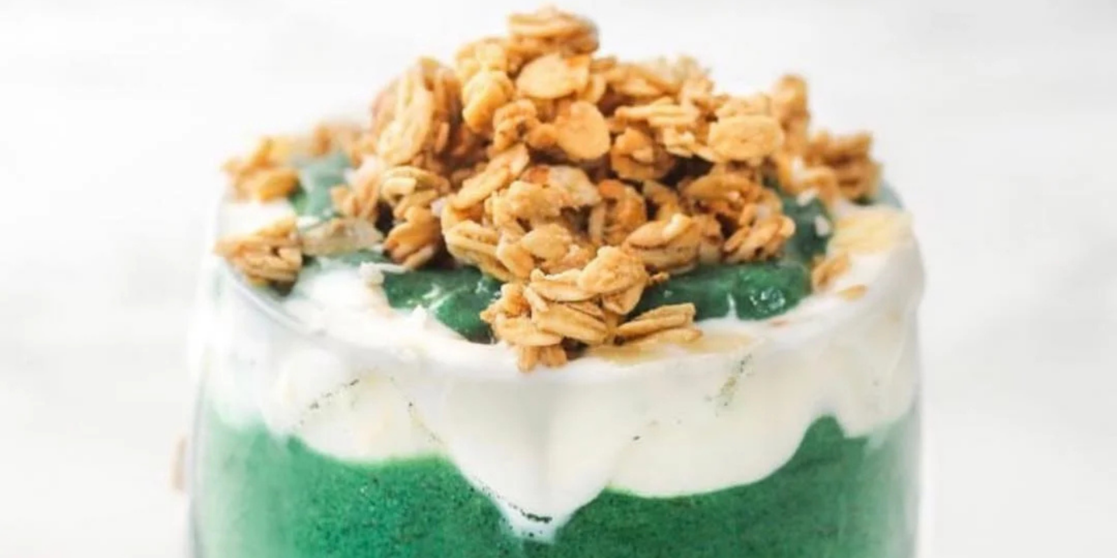 Morning Spirulina Parfait