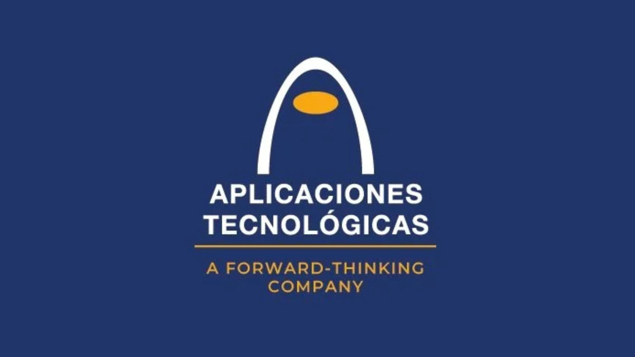 Logo của Aplicaciones Tecnológicas với hình vòng cung cách điệu và hình bầu dục màu vàng, cùng dòng chữ 'Aplicaciones Tecnológicas' và khẩu hiệu 'Một công ty tiên phong' trên nền màu xanh dương.