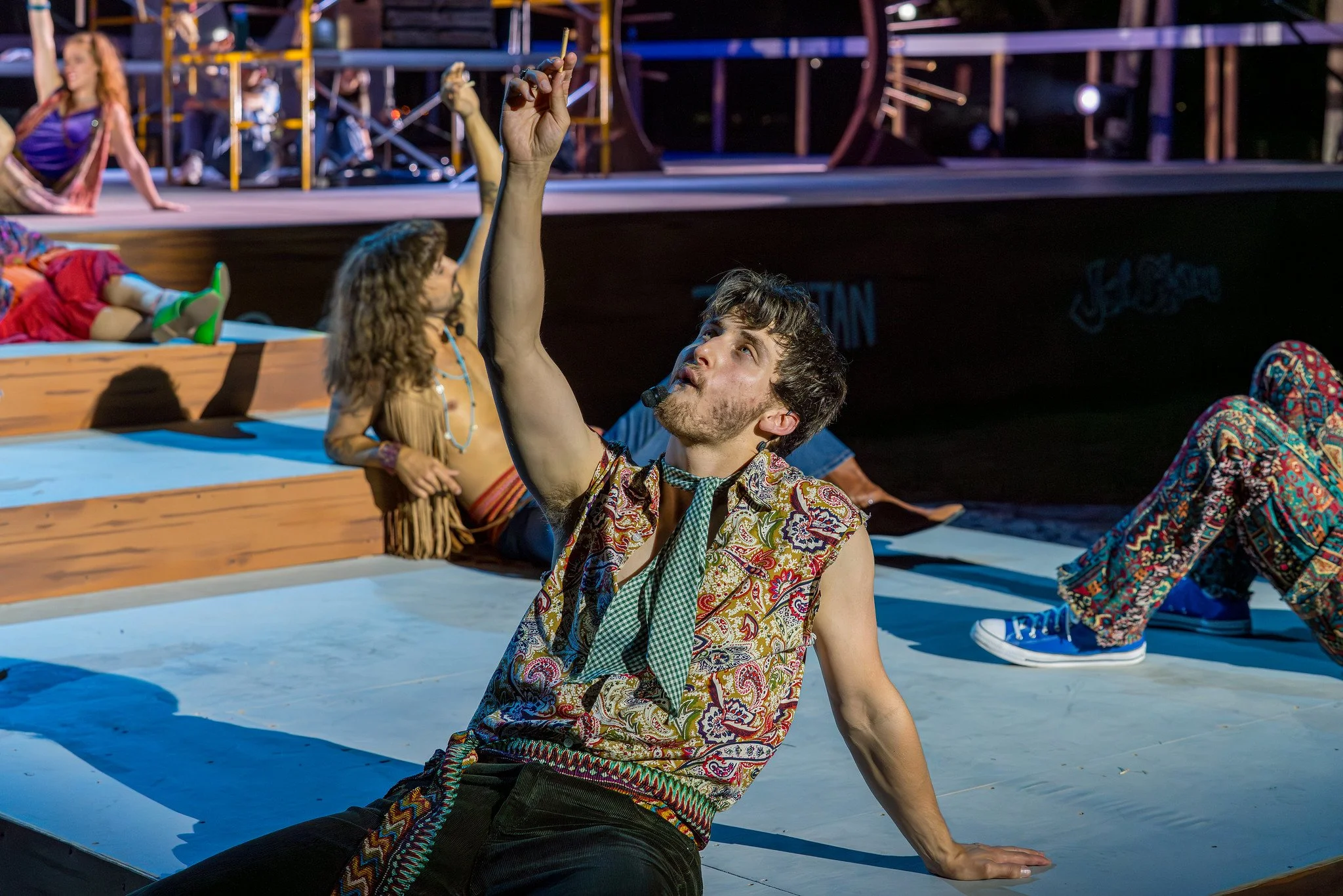 Woof in Hair (American Stage)