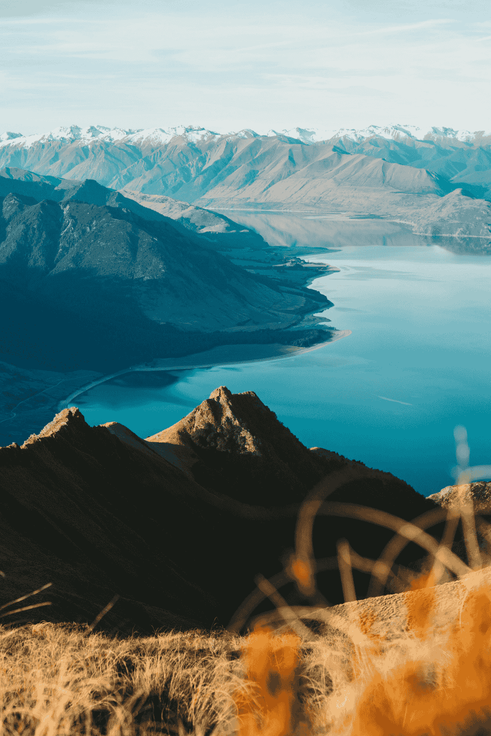 New Zealand mountain landscape with lake and panoramic alpine scenery