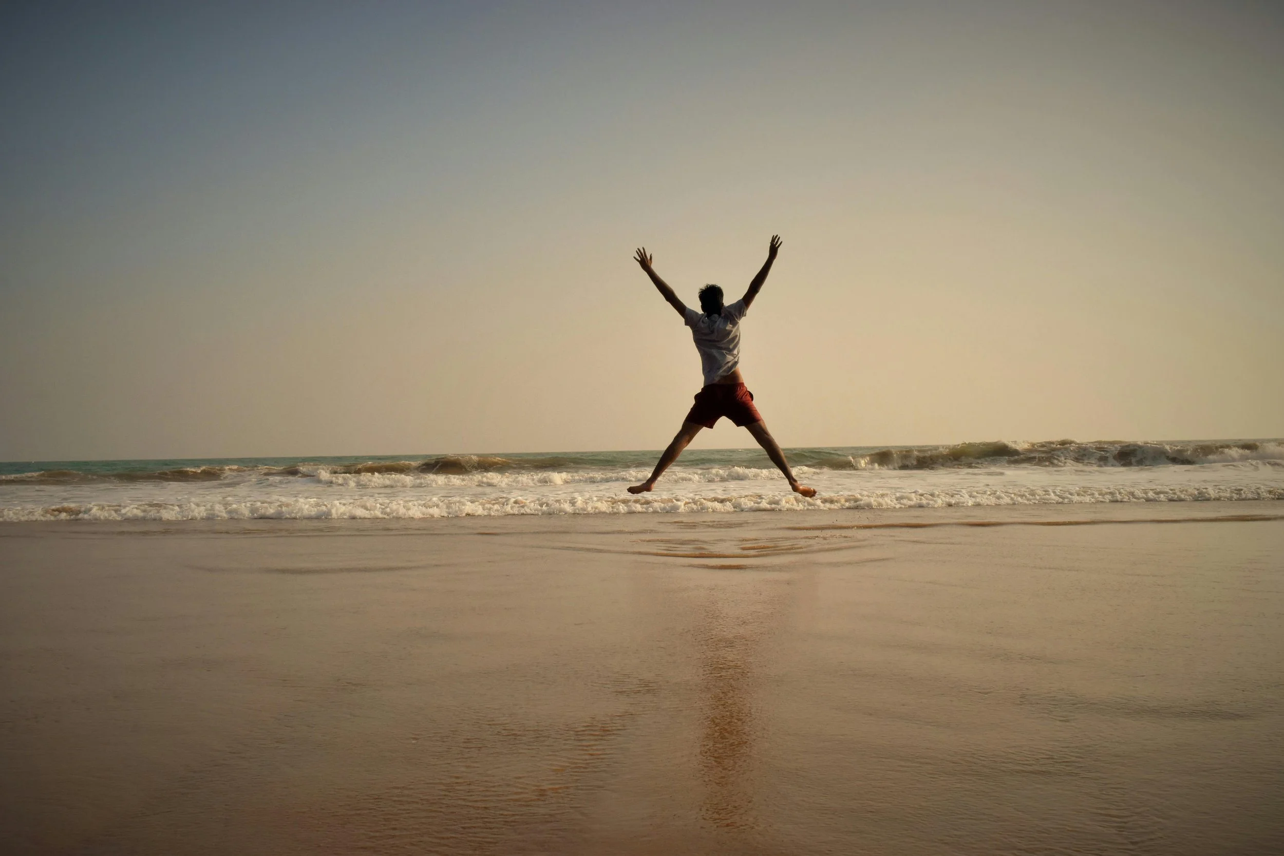 Will Moving Abroad Make Me Happy? Honest Answers