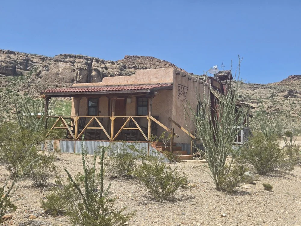 Ten Bits Ranch - Bank