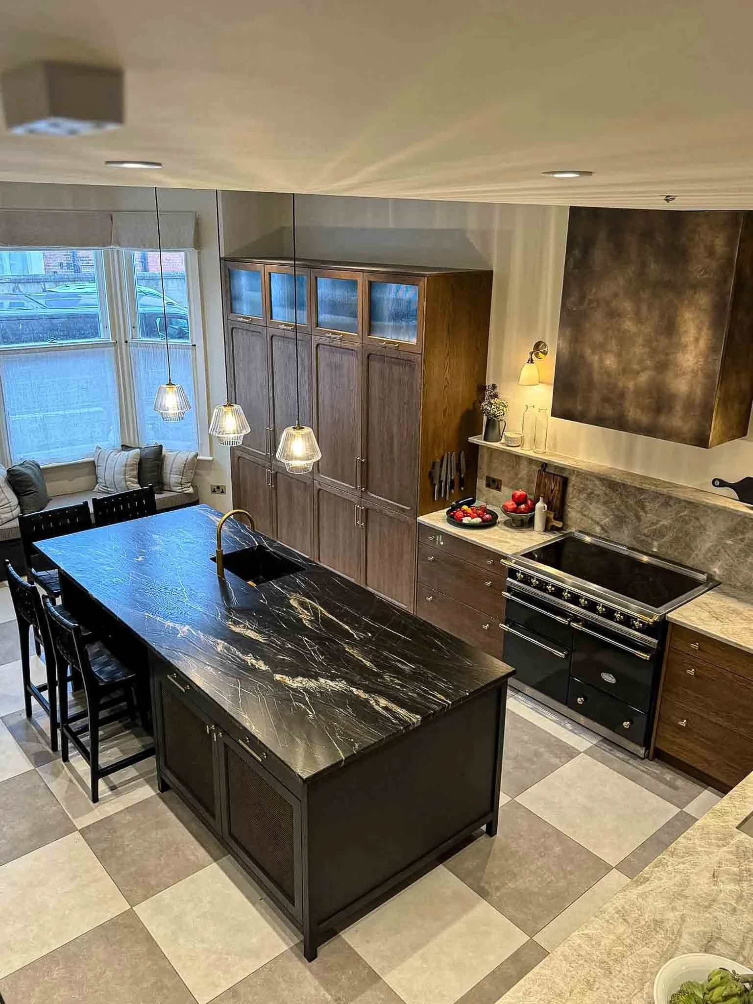 Luxury Interior Kitchen Fitted Joinery -02.jpg
