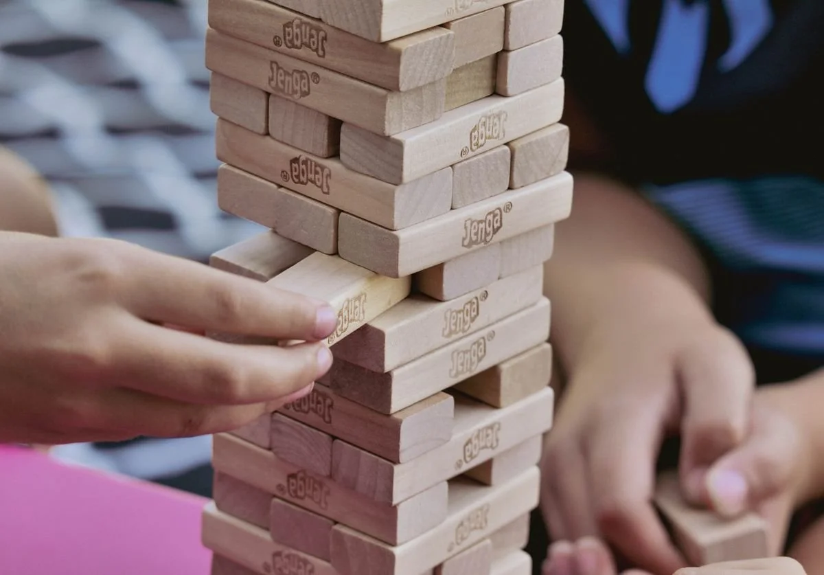 people-playing-a-game-of-jenga.jpg