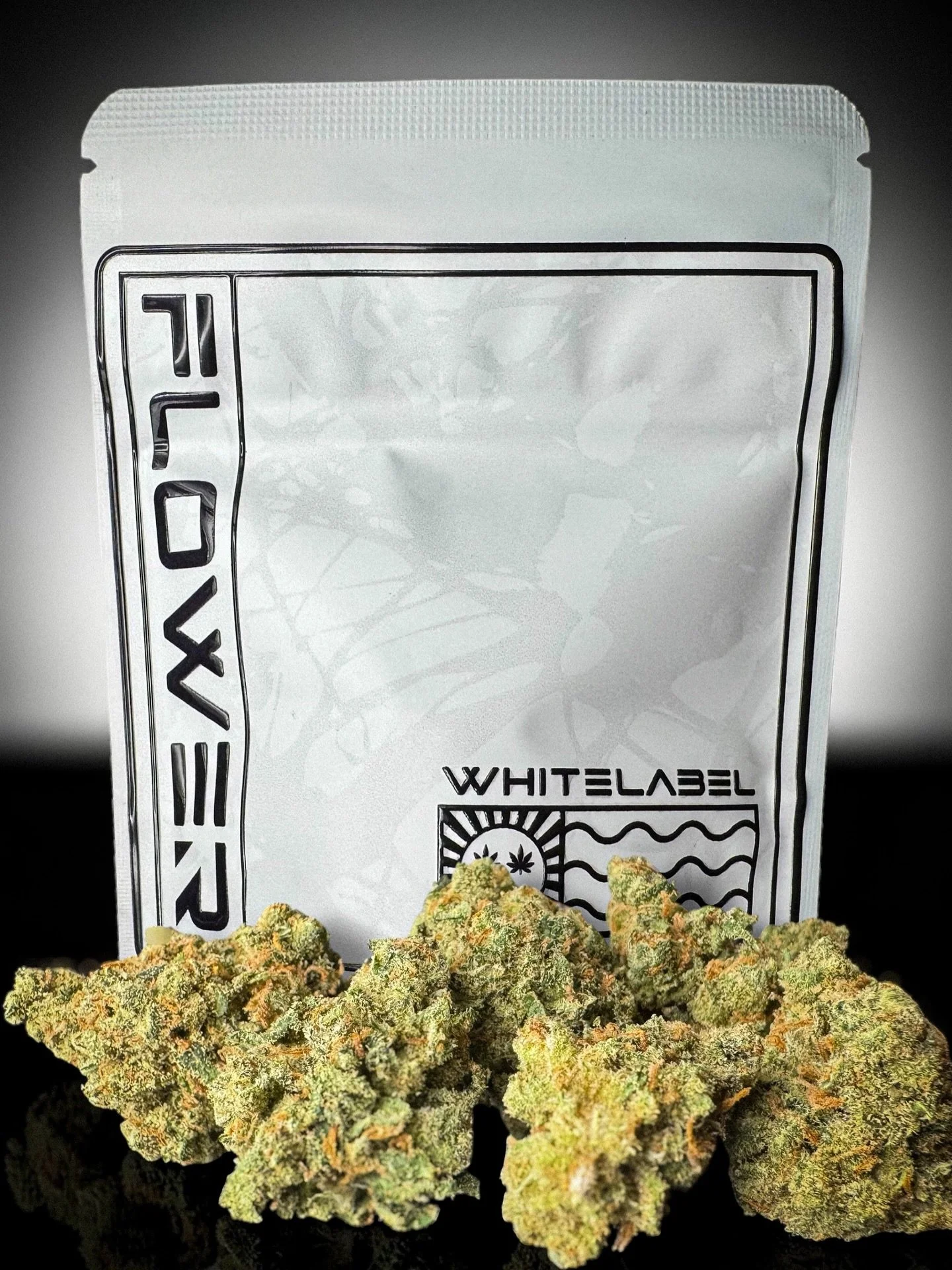 Jack Herer - @whitelabelexotics_co 

This is a really solid cut of Jack. Bag appeal is clean. Structure&rsquo;s a little on the looser side but still feels full and well grown. Nose is great. Strong pine-sol type smell right off the bat with a spicy 
