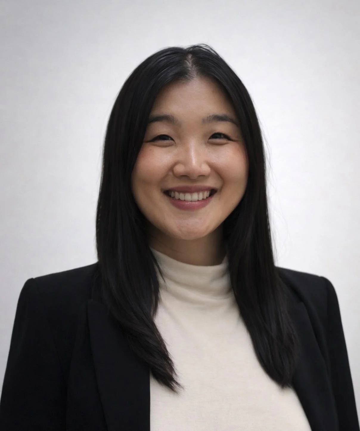 Specialist orthodontist Dr Yasi Gu in Crows Nest, North Shore