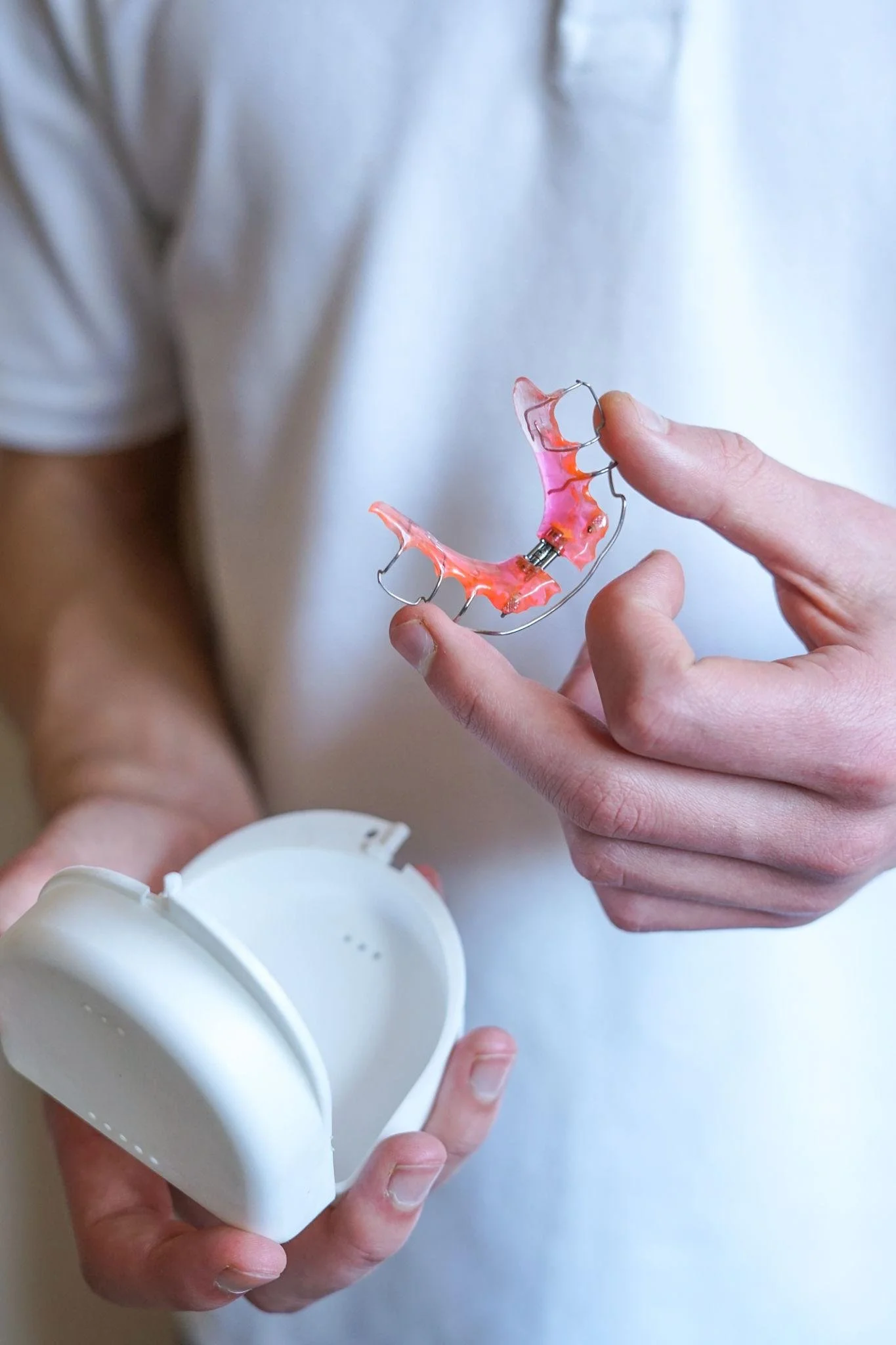 Bite-correcting orthodontic appliance for growing patients