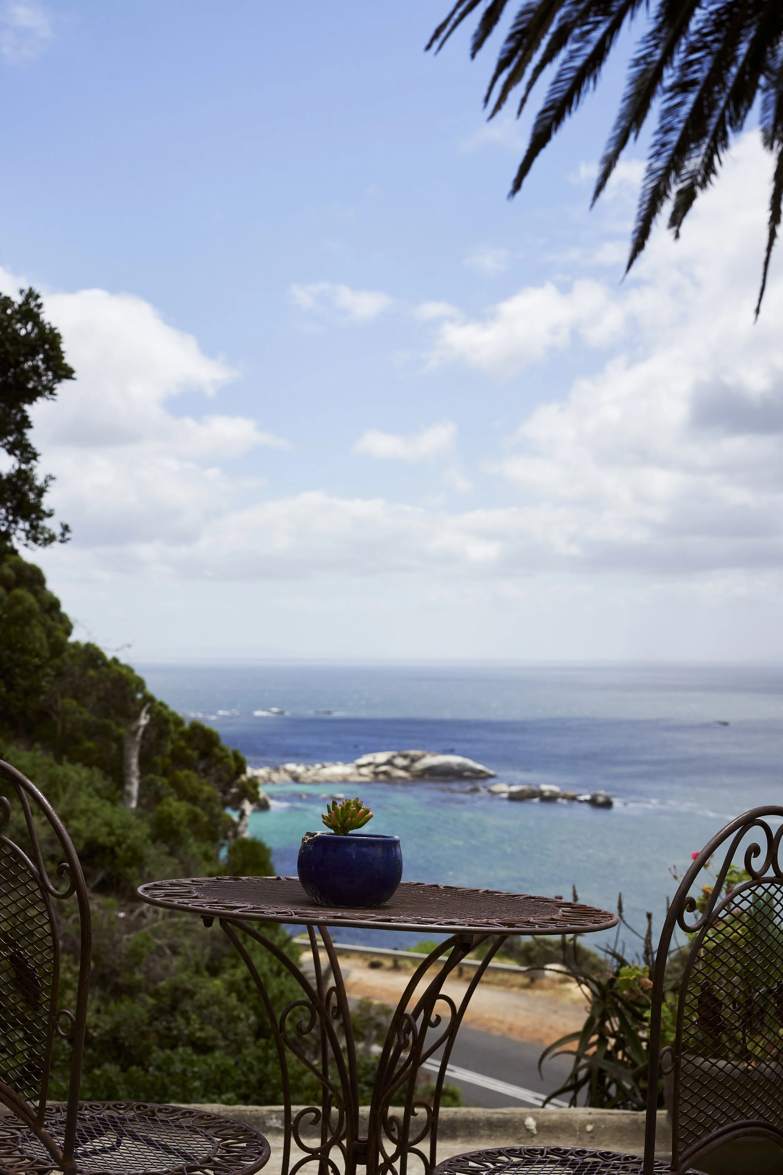 Stone Cottage deck looking over Castle Rock