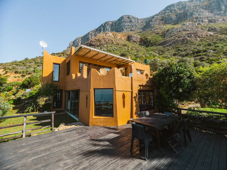 The Villa with Breathtaking Mountain Backdrop