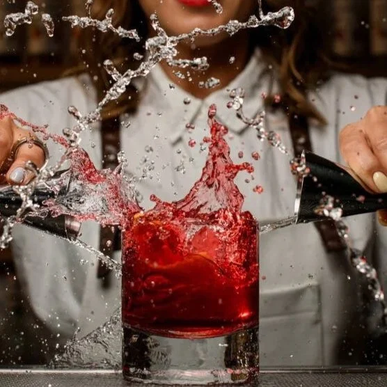 What-does-a-Bartender-do.jpg