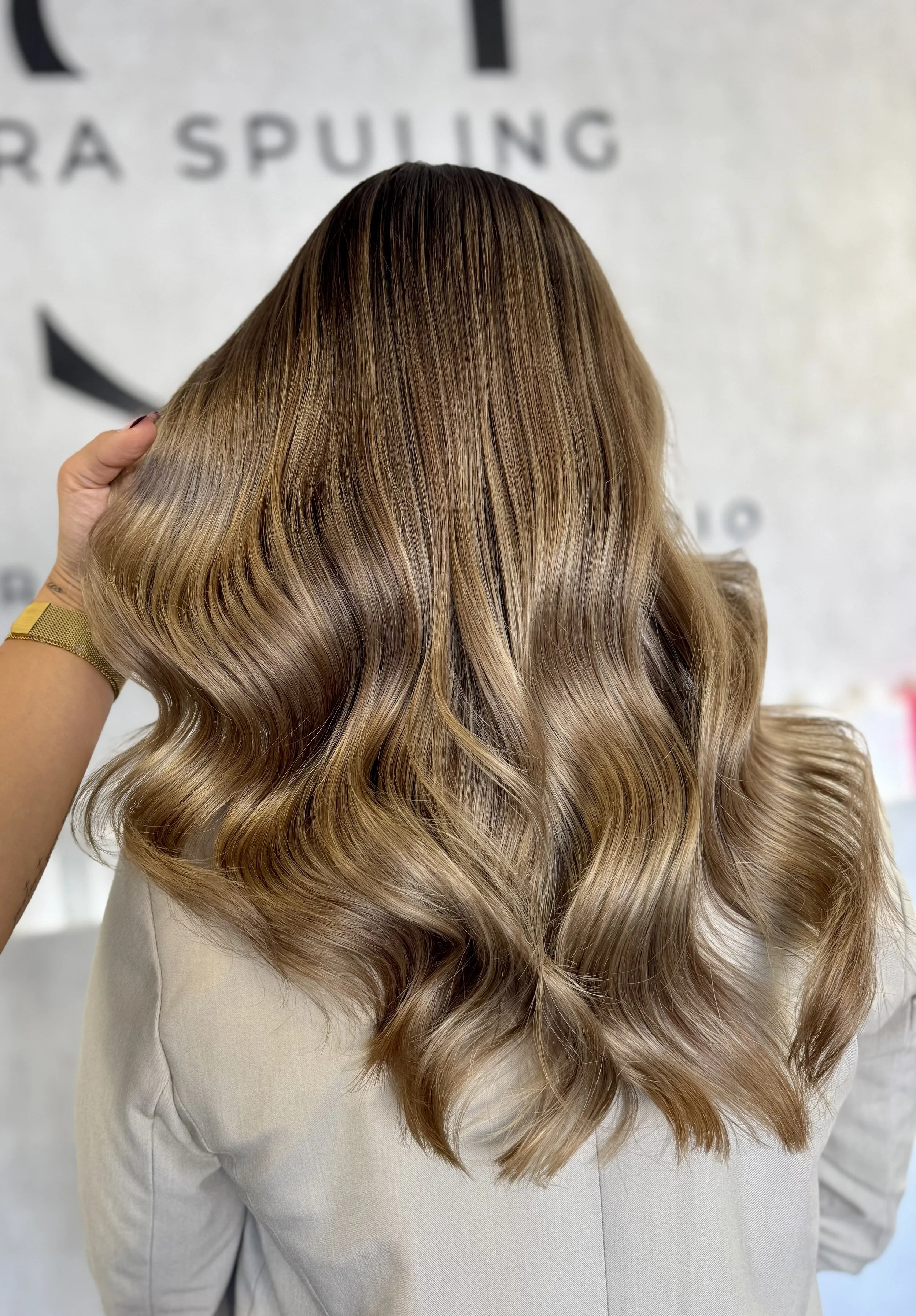 Dein Haar in Meisterhänden