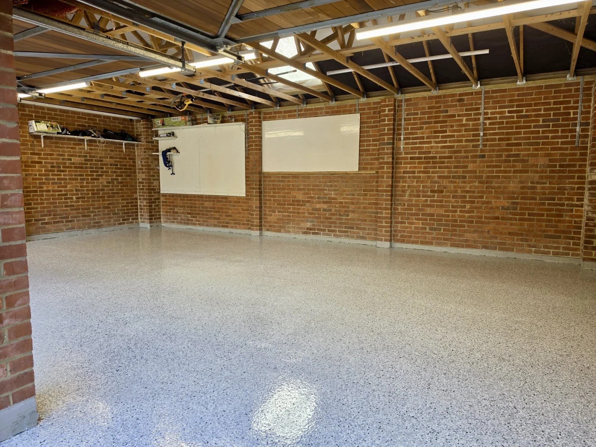 Triple Garage Glacier Flake System