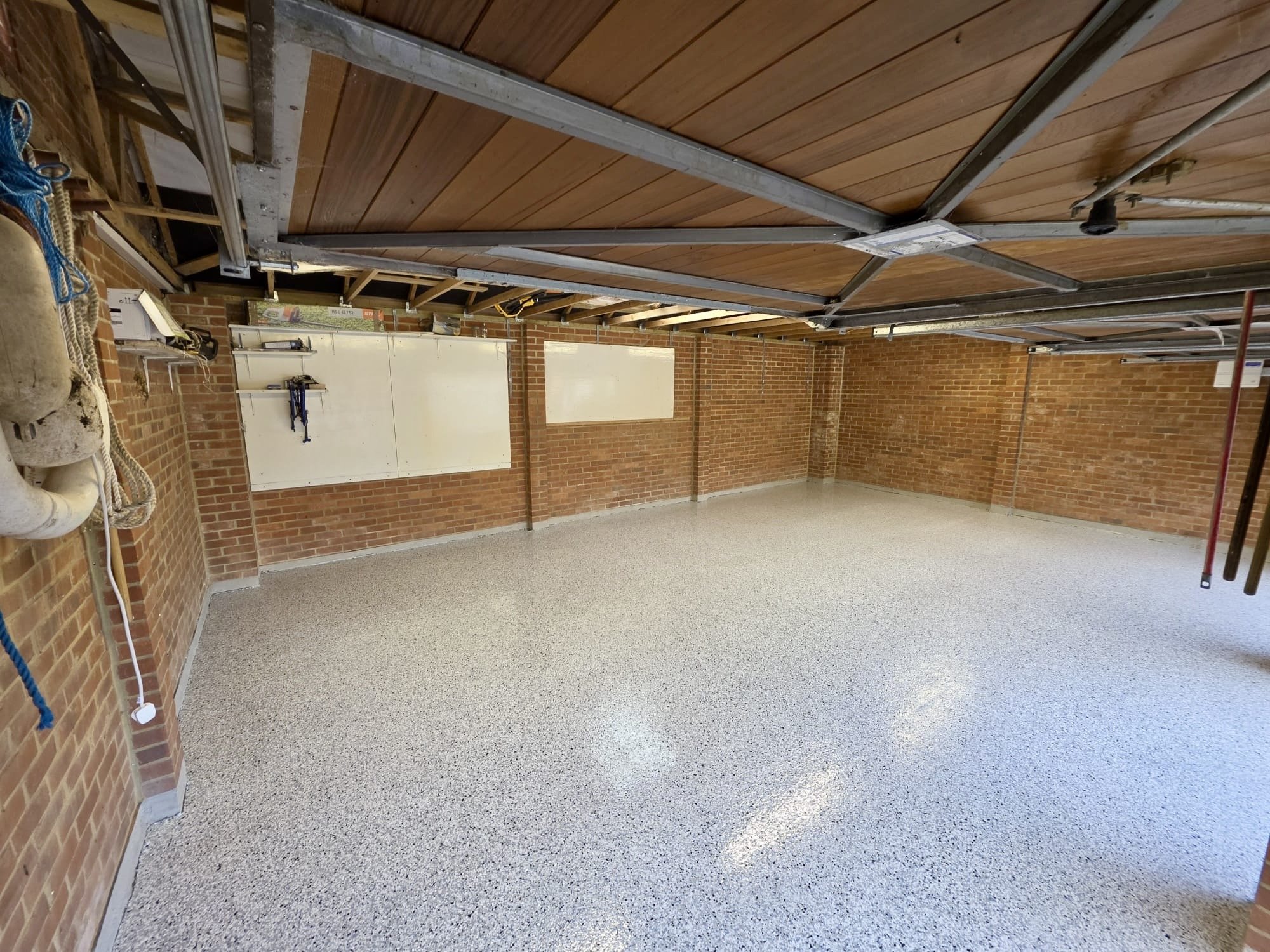 Triple Garage Glacier Flake System